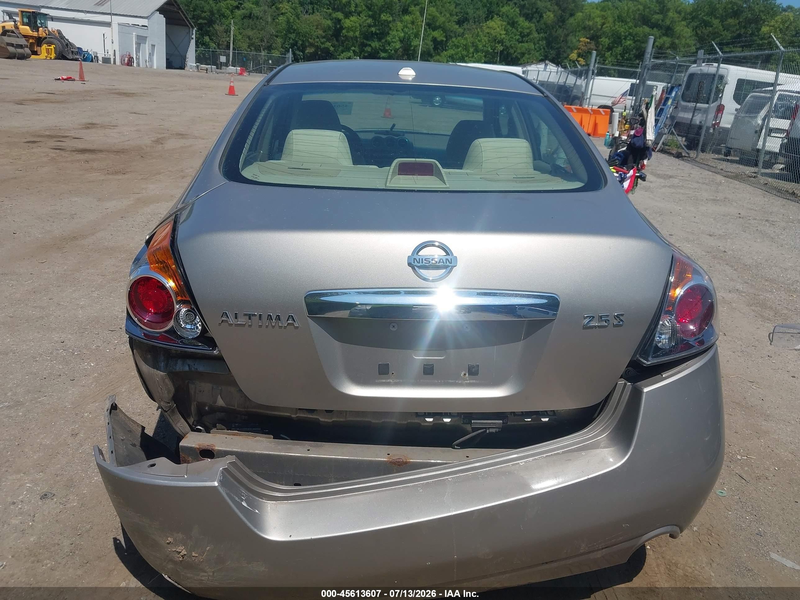 2011 Nissan Altima 2.5 S Beige vin: 1N4AL2APXBC105834