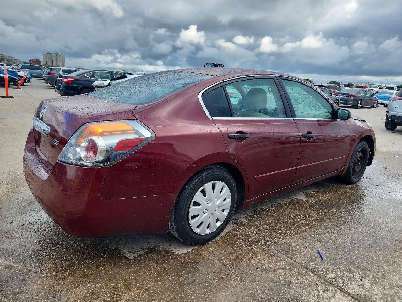 2011 Nissan Altima 2.5 Burgundy vin: 1N4AL2APXBC113240