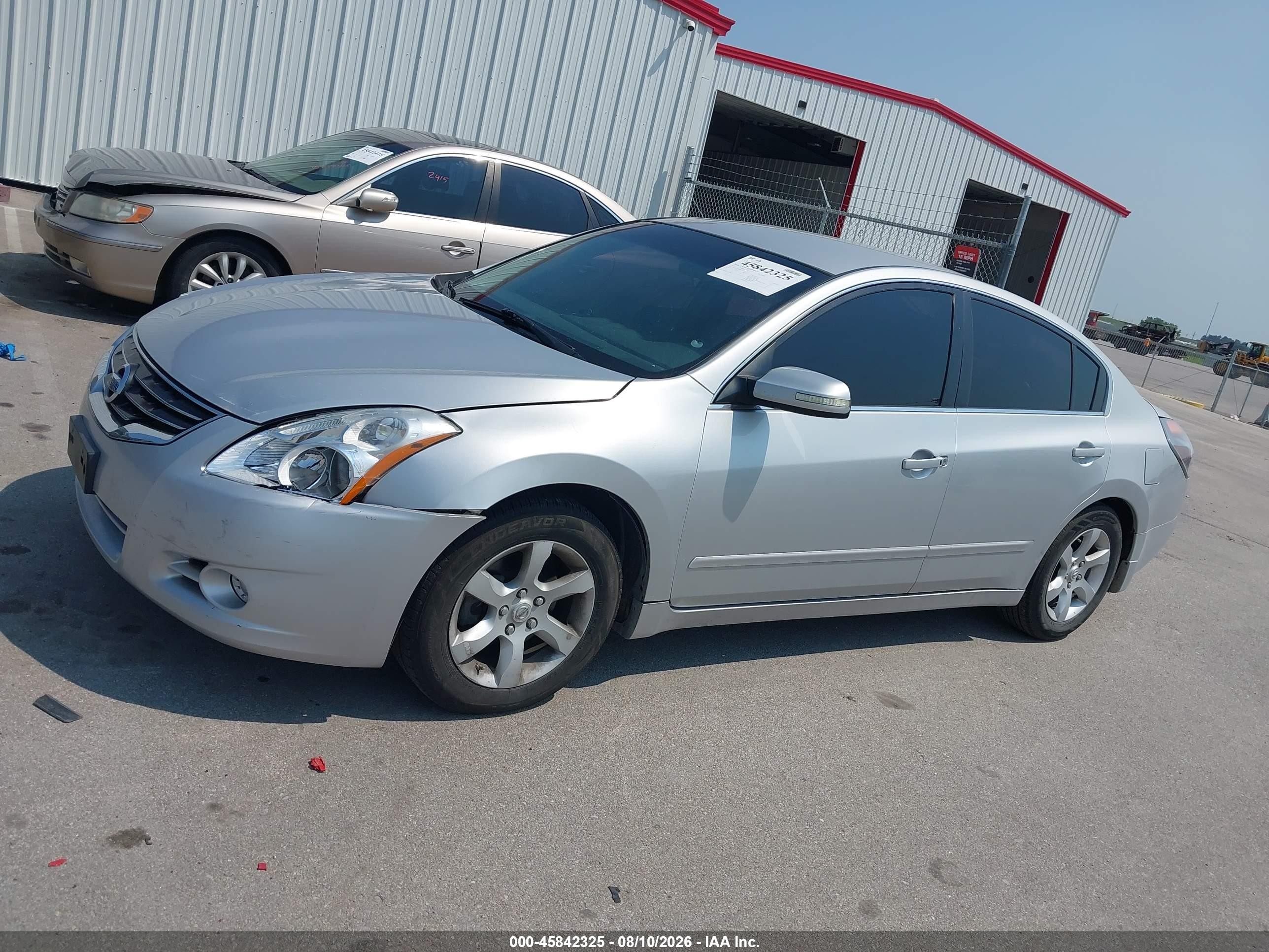 2011 Nissan Altima 2.5 S Silver vin: 1N4AL2APXBC151745