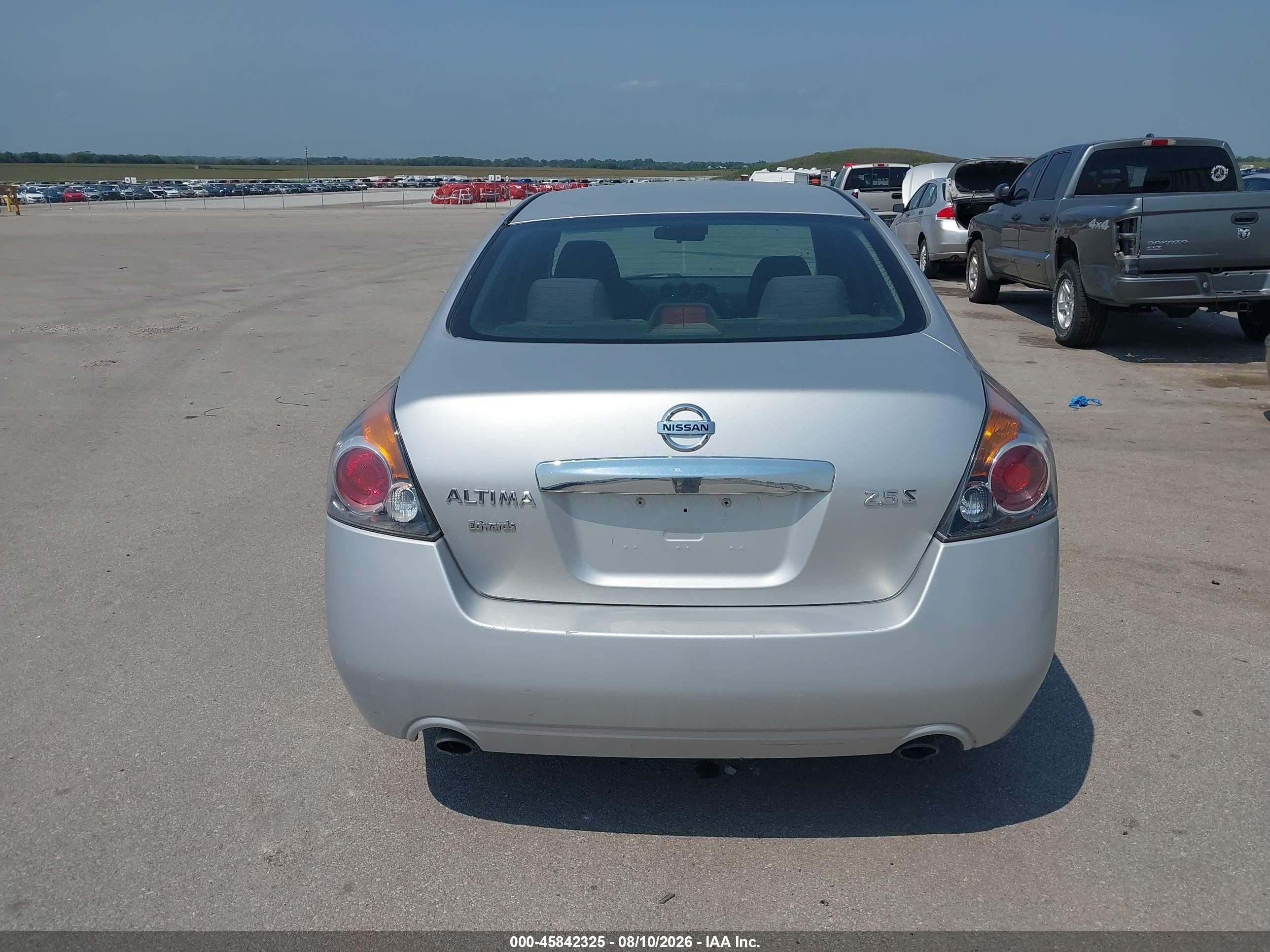 2011 Nissan Altima 2.5 S Silver vin: 1N4AL2APXBC151745