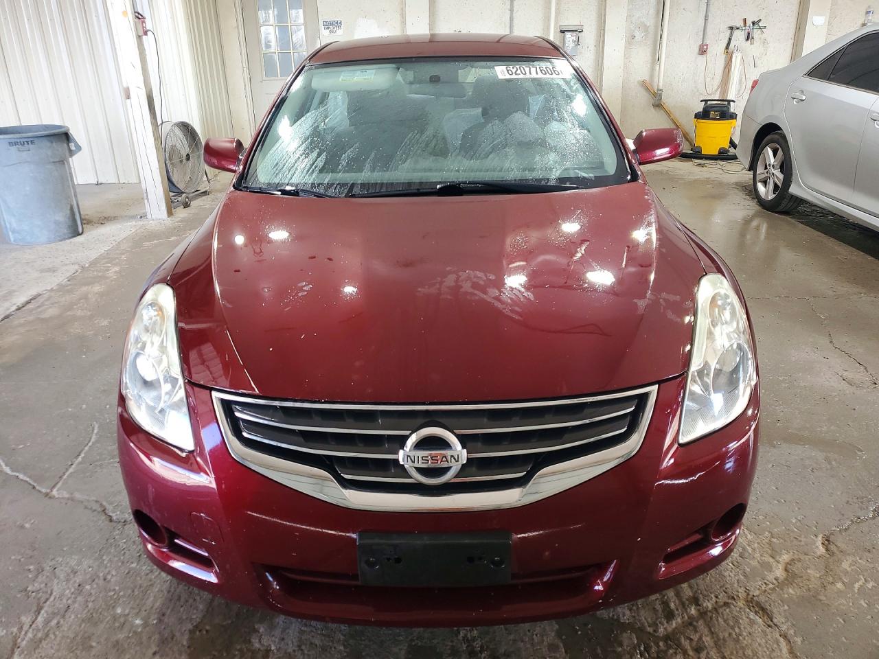 2011 Nissan Altima 2.5 Maroon vin: 1N4AL2APXBC162955