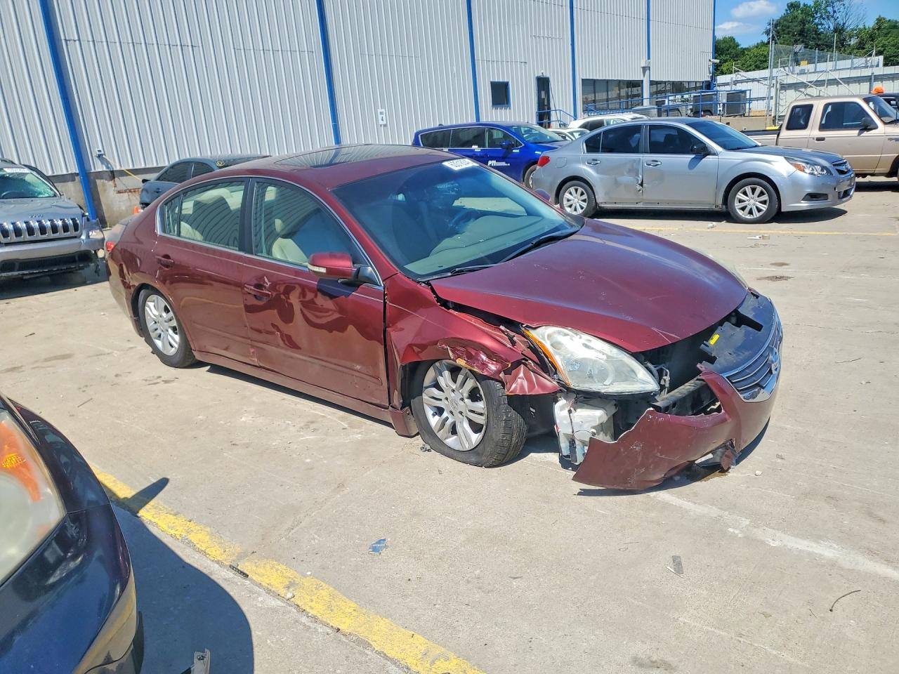 2011 Nissan Altima 2.5 Темно-бордовый vin: 1N4AL2APXBC162969