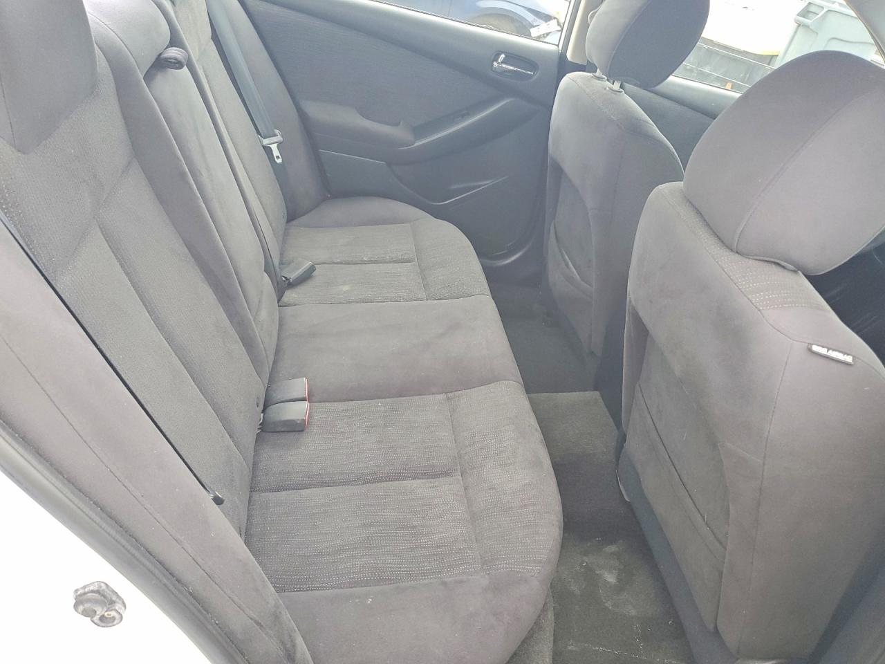 2011 Nissan Altima 2.5 White vin: 1N4AL2APXBN420301