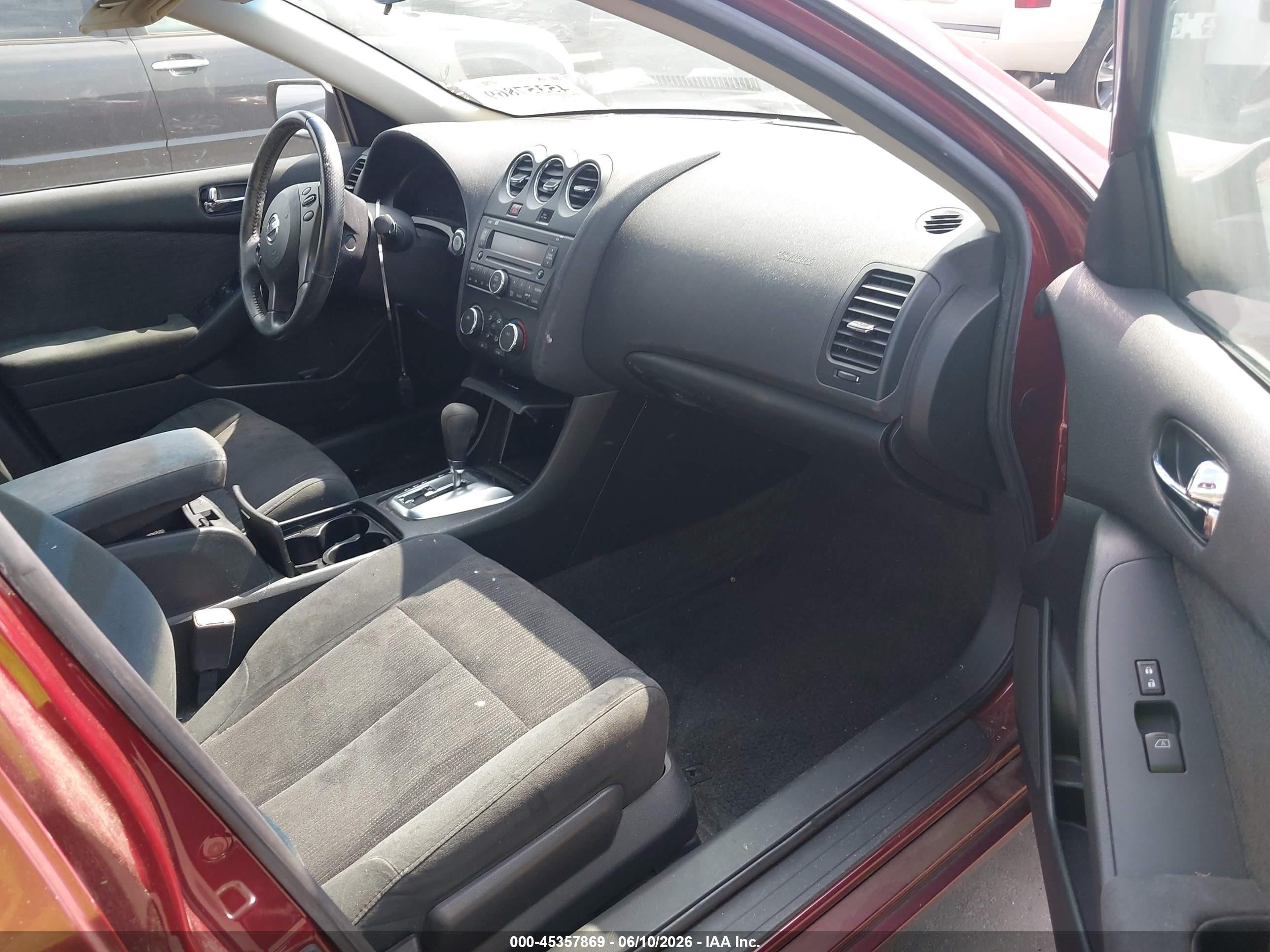 2011 Nissan Altima 2.5 S Maroon vin: 1N4AL2APXBN420993