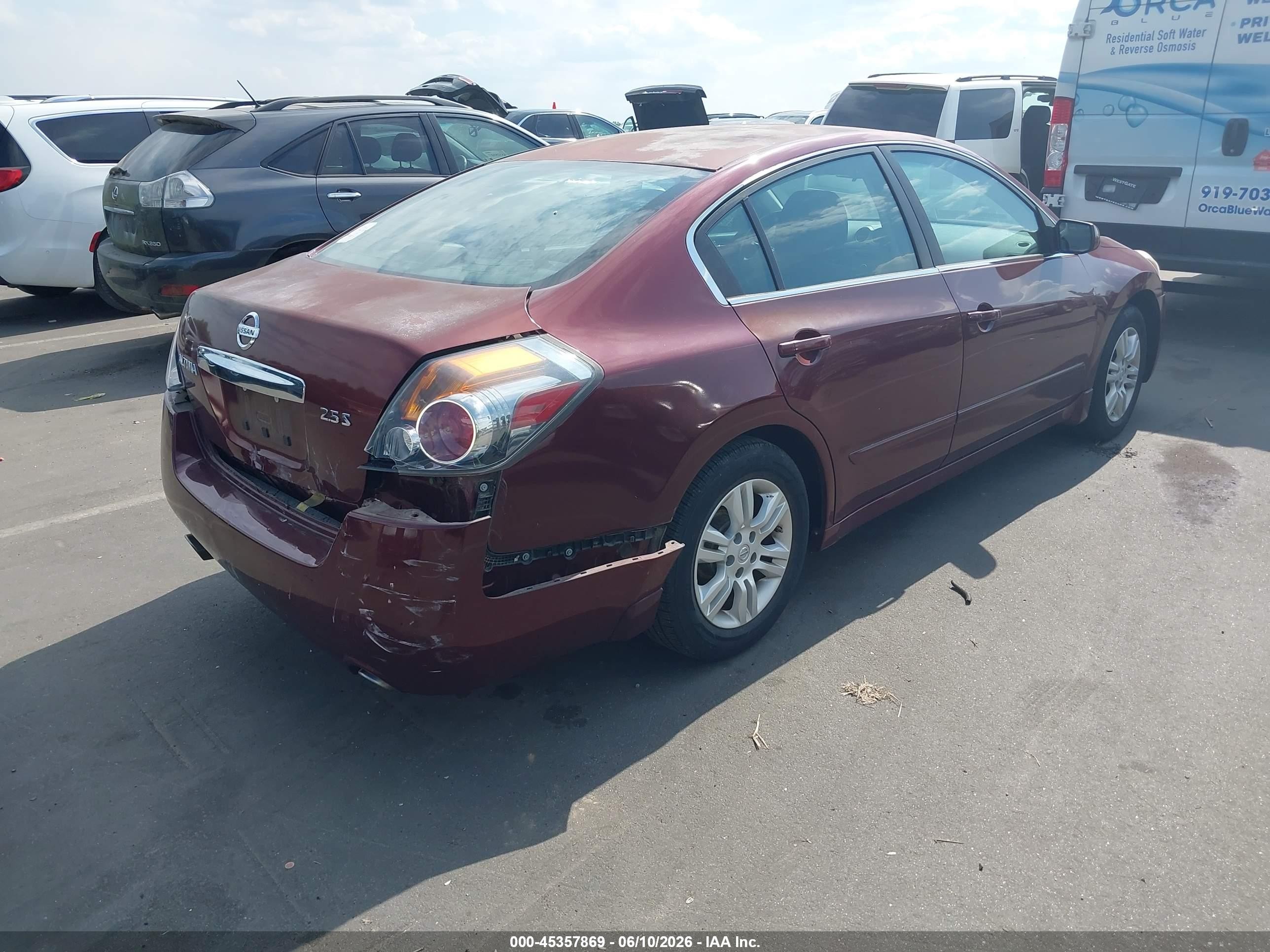 2011 Nissan Altima 2.5 S Maroon vin: 1N4AL2APXBN420993