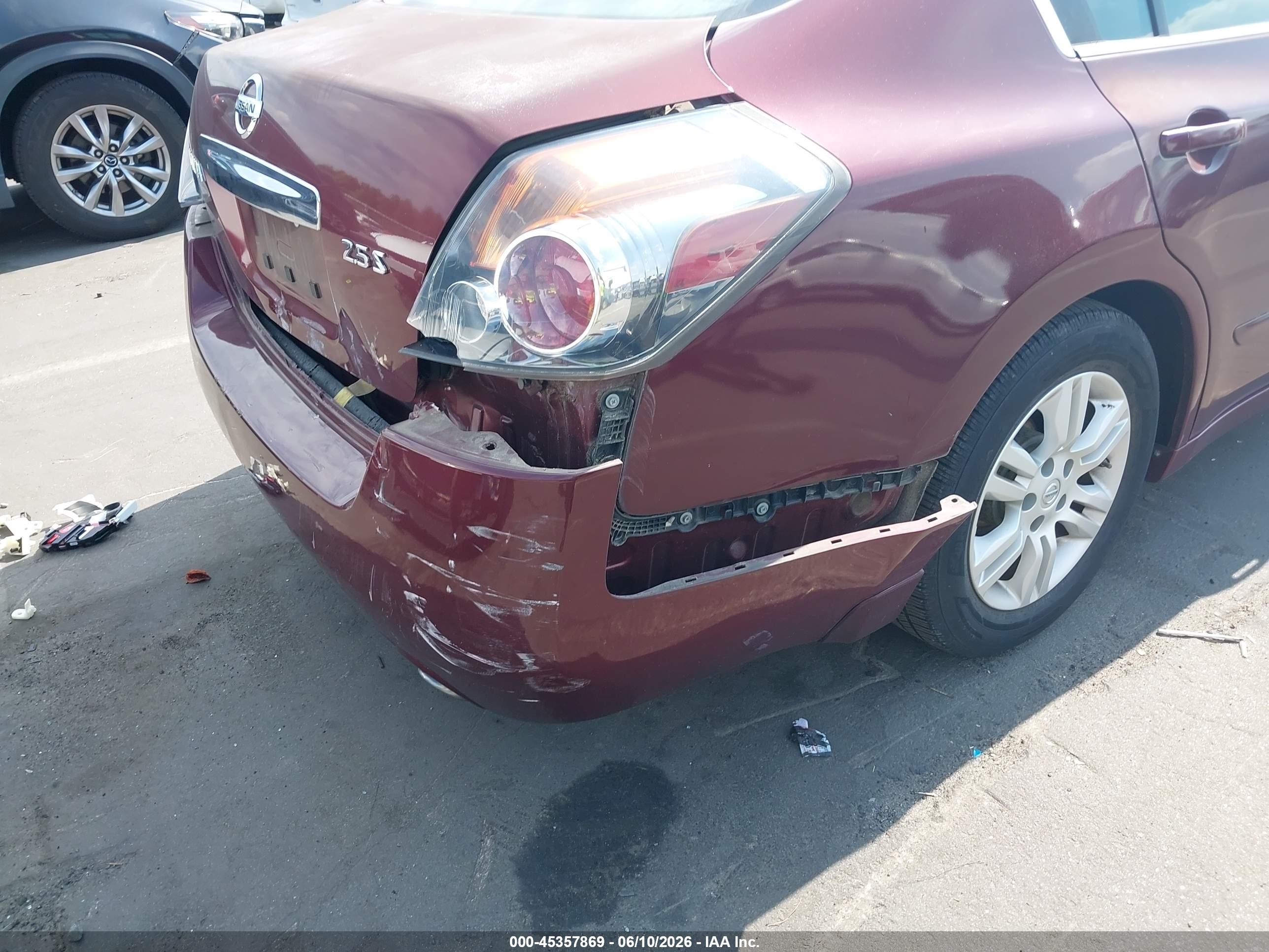2011 Nissan Altima 2.5 S Maroon vin: 1N4AL2APXBN420993