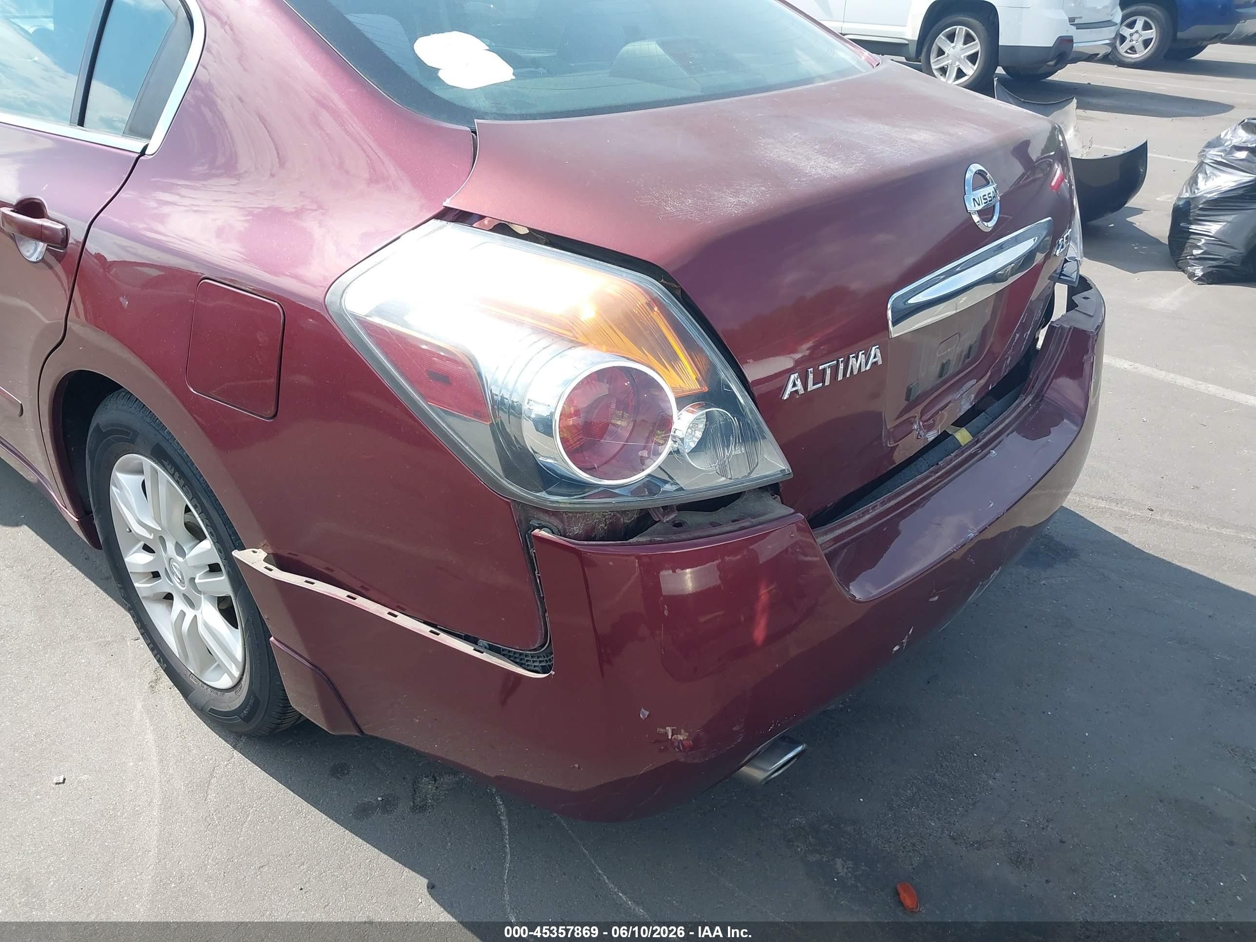 2011 Nissan Altima 2.5 S Maroon vin: 1N4AL2APXBN420993