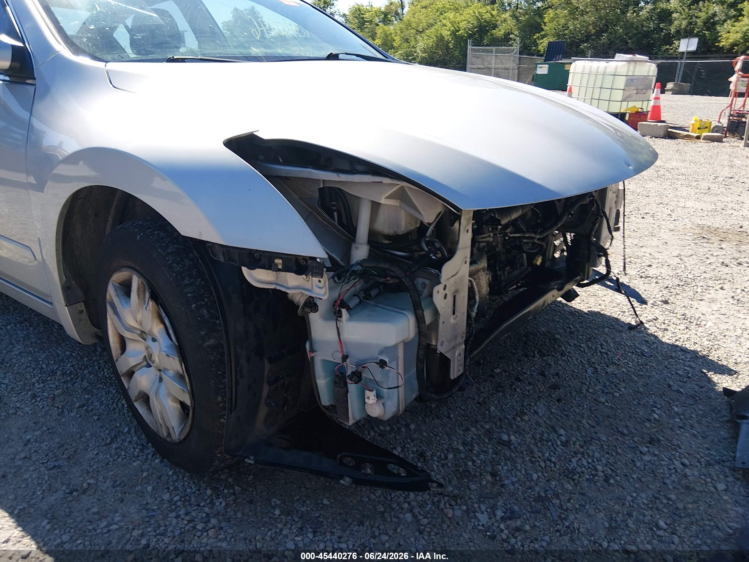 2011 Nissan Altima 2.5 S Silver vin: 1N4AL2APXBN444453