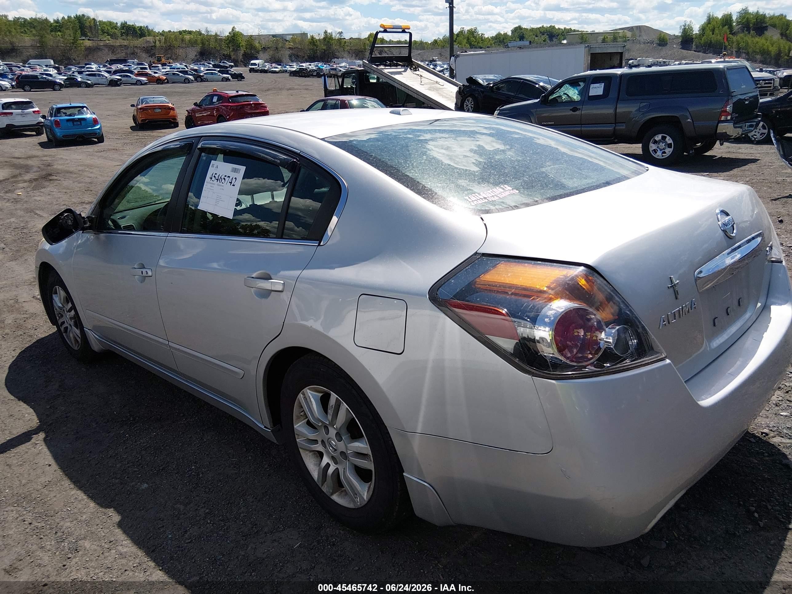 2011 Nissan Altima 2.5 S Silver vin: 1N4AL2APXBN458238