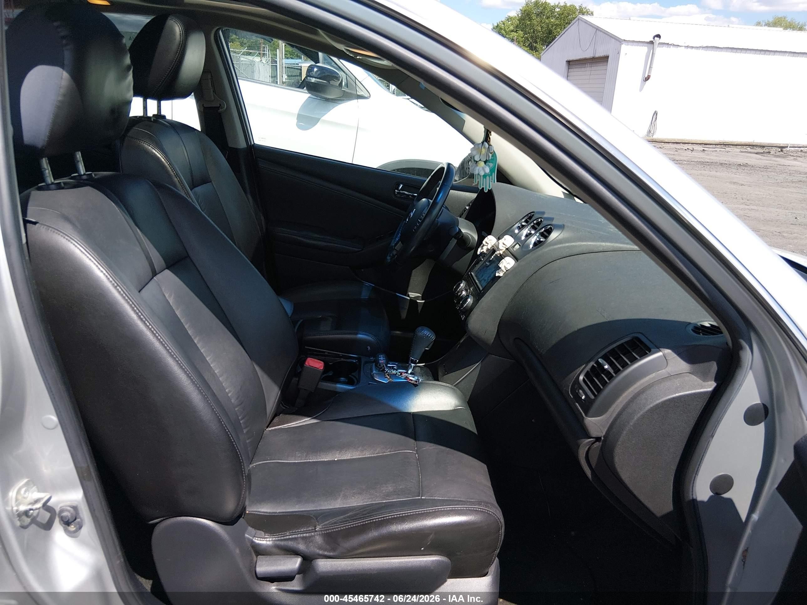 2011 Nissan Altima 2.5 S Silver vin: 1N4AL2APXBN458238