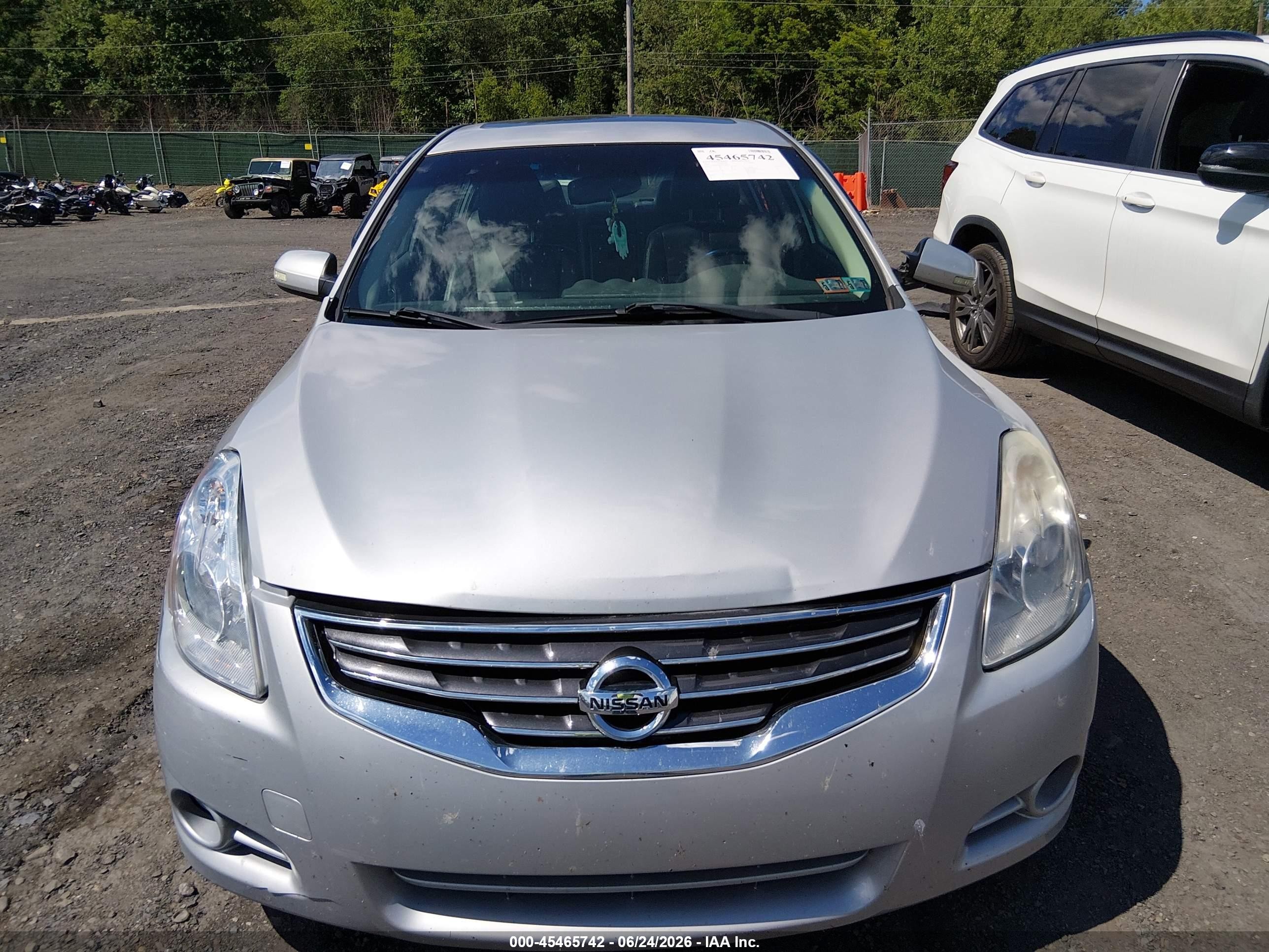 2011 Nissan Altima 2.5 S Silver vin: 1N4AL2APXBN458238