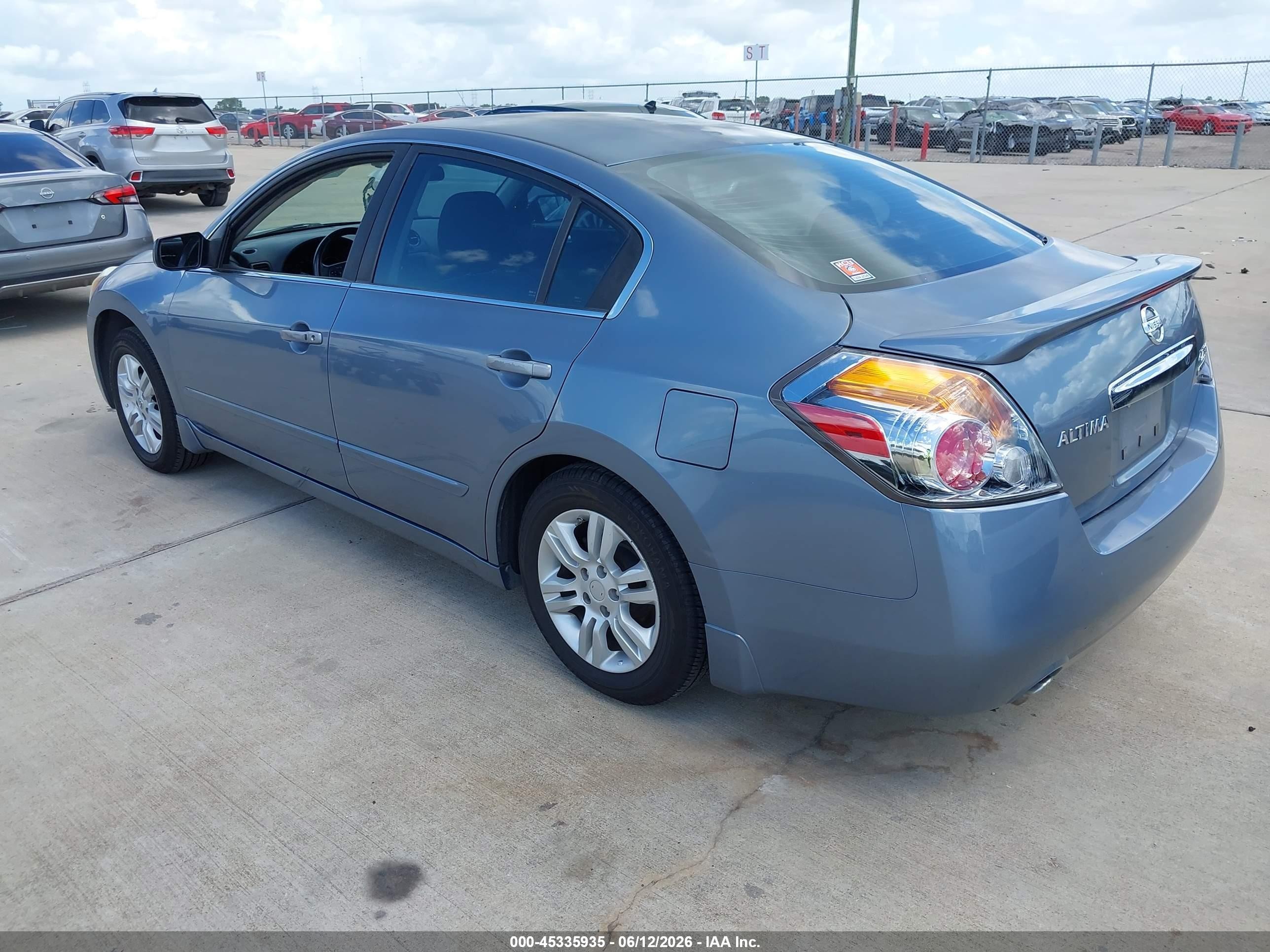 2011 Nissan Altima 2.5 S Blue vin: 1N4AL2APXBN493653