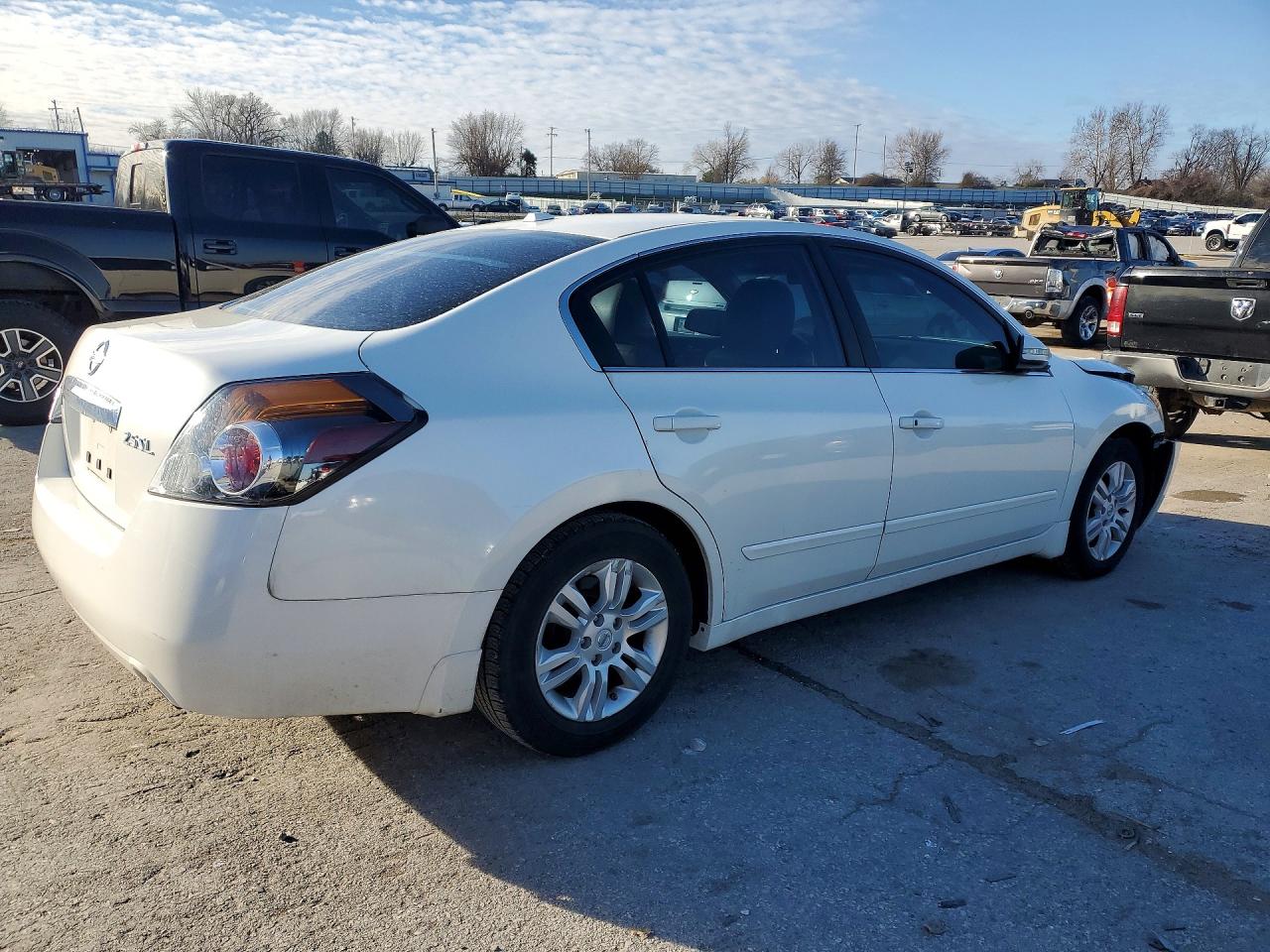 2011 Nissan Altima 2.5 White vin: 1N4AL2APXBN508491