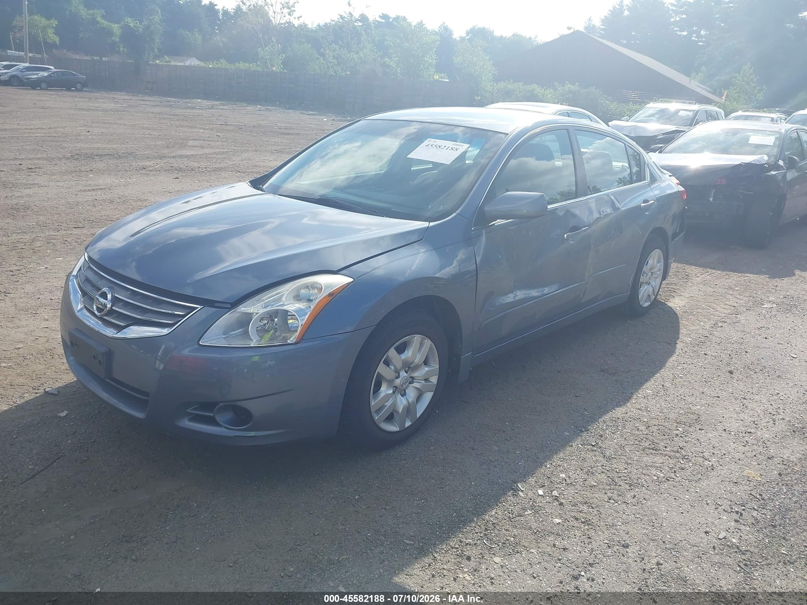 2011 Nissan Altima 2.5 S Silver vin: 1N4AL2APXBN512783