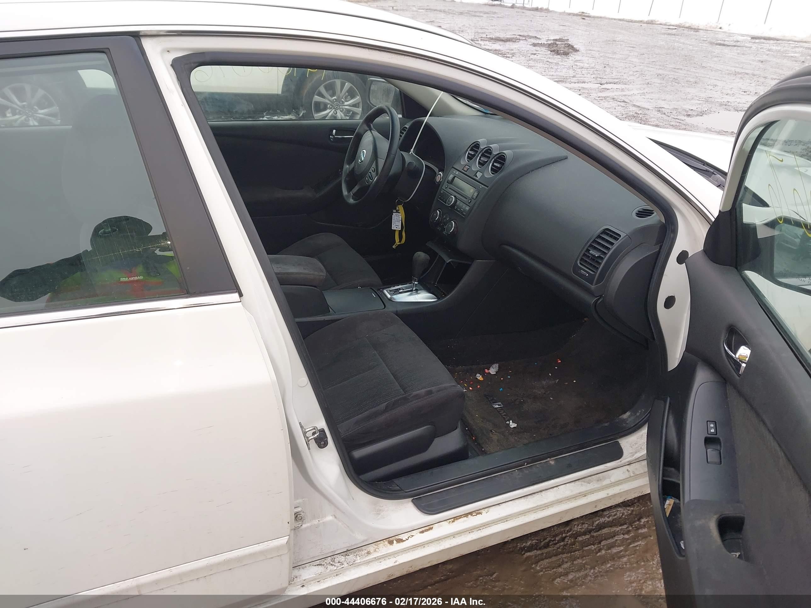 2012 Nissan Altima 2.5 S White vin: 1N4AL2APXCC100201