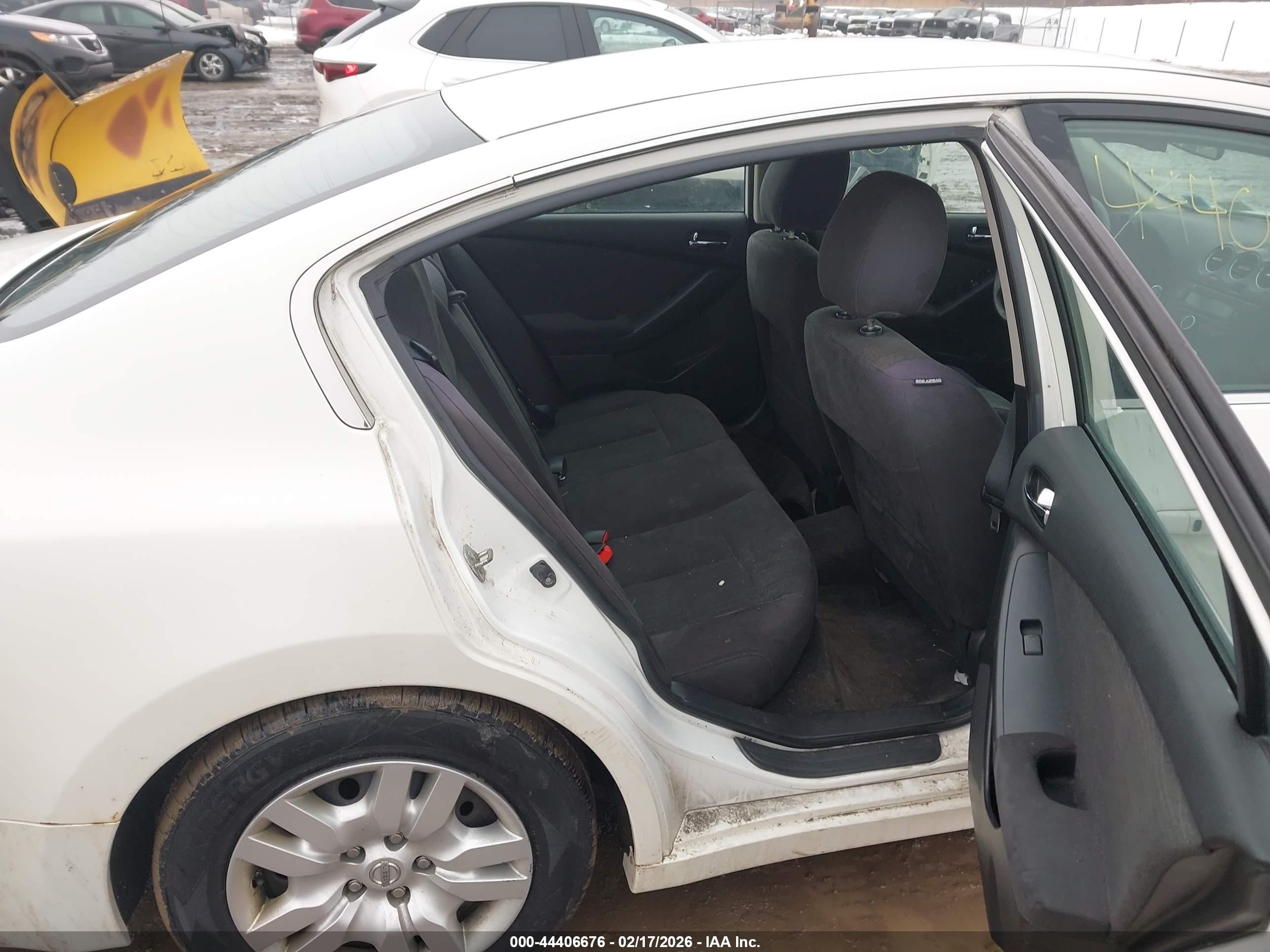 2012 Nissan Altima 2.5 S White vin: 1N4AL2APXCC100201