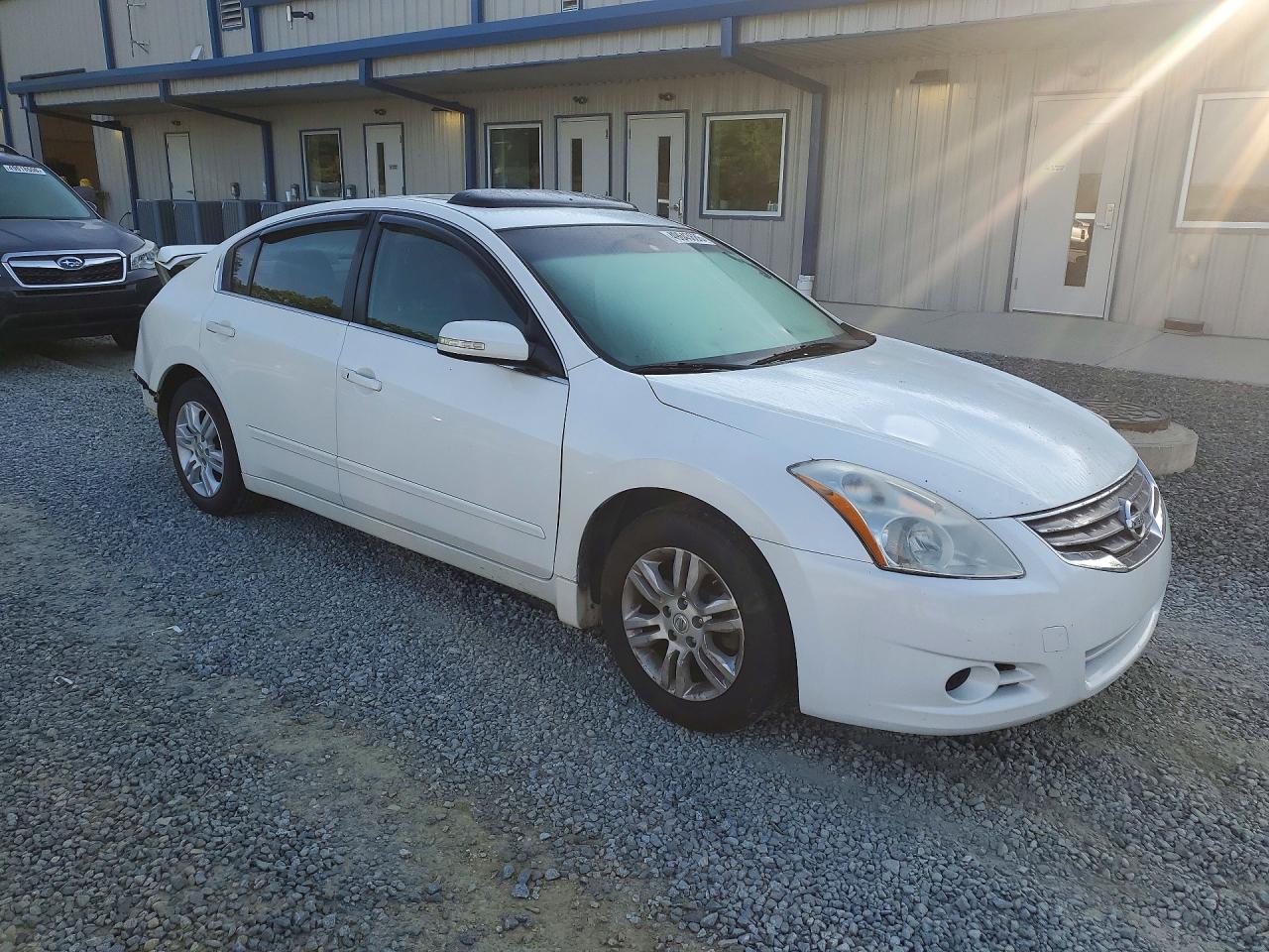 2012 Nissan Altima 2.5 White vin: 1N4AL2APXCC139564