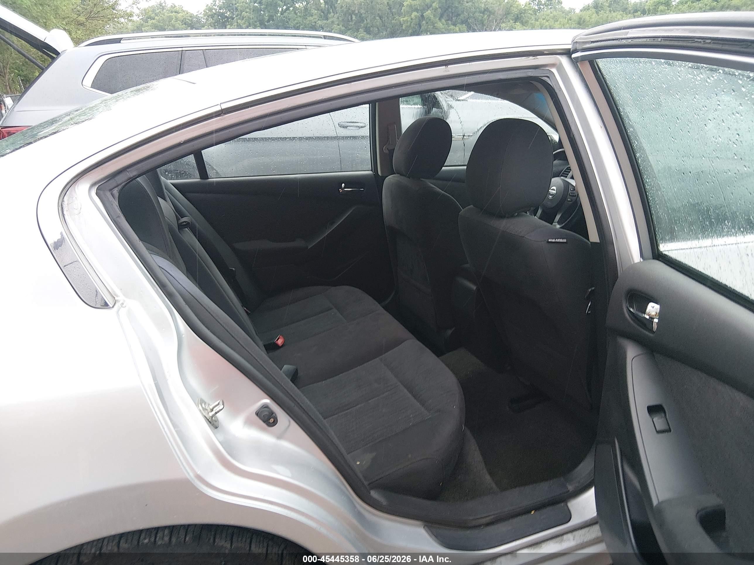 2012 Nissan Altima 2.5 S Silver vin: 1N4AL2APXCC162164