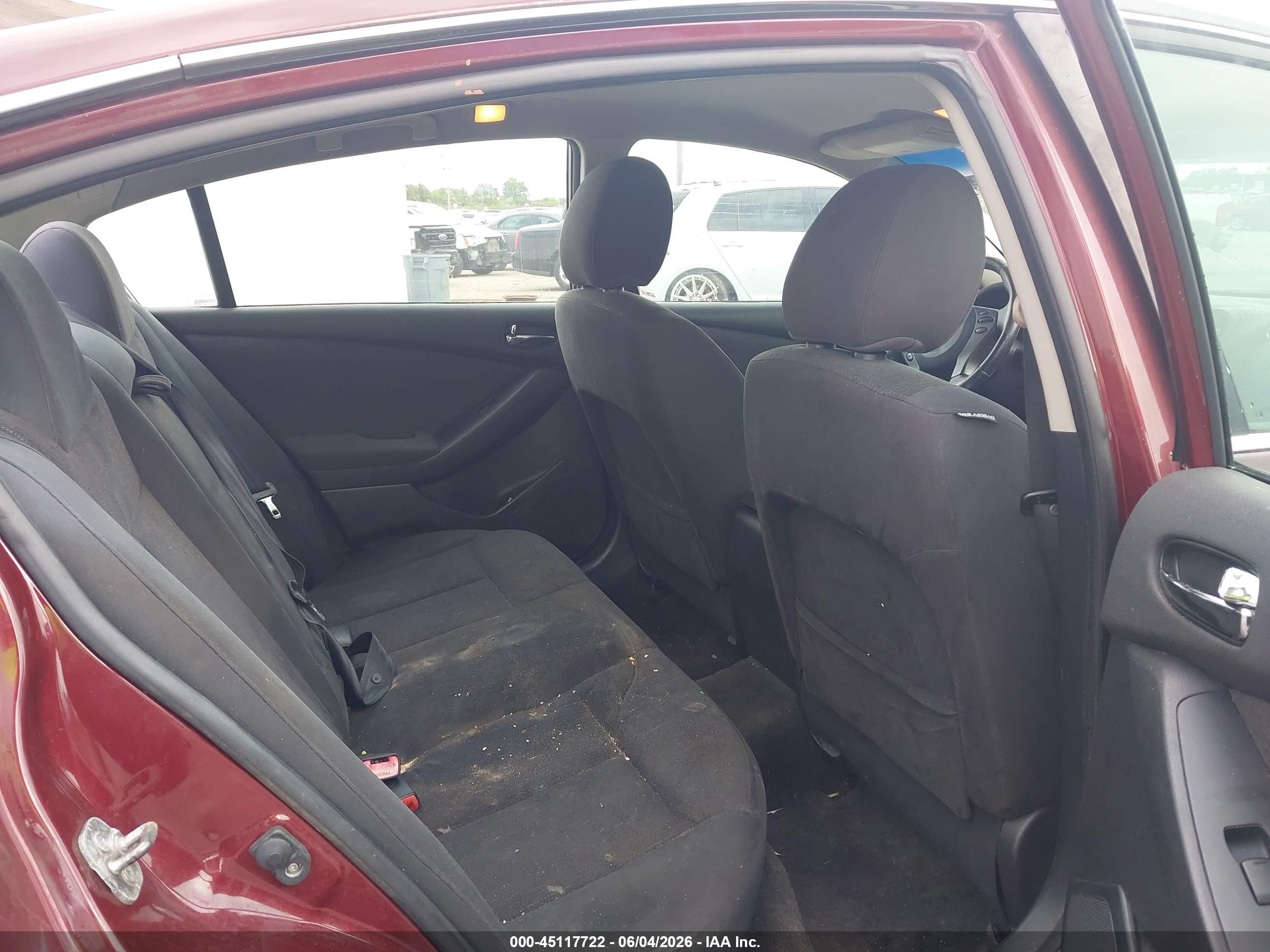 2012 Nissan Altima 2.5 S Maroon vin: 1N4AL2APXCC164464