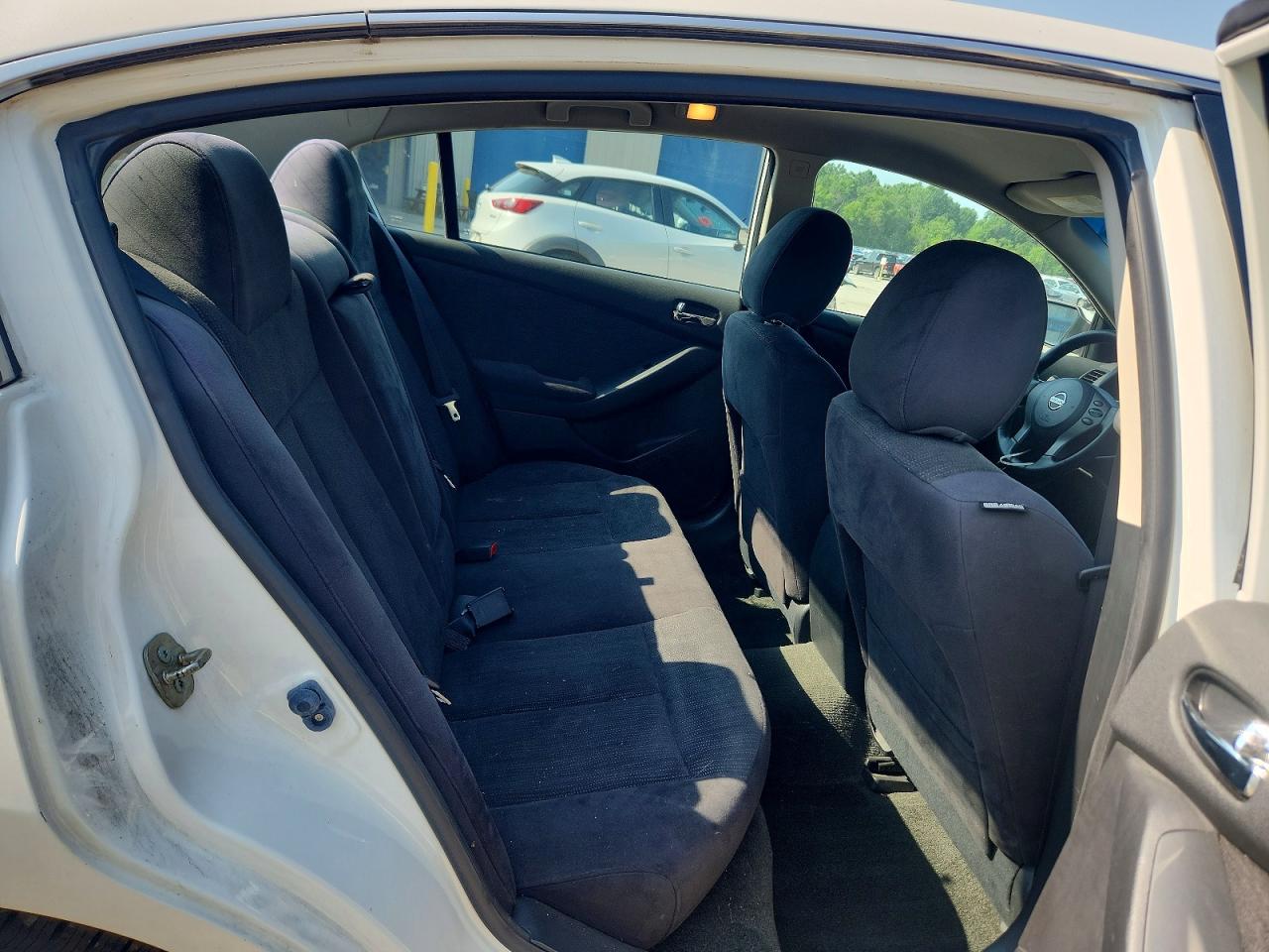 2012 Nissan Altima 2.5 White vin: 1N4AL2APXCC181670