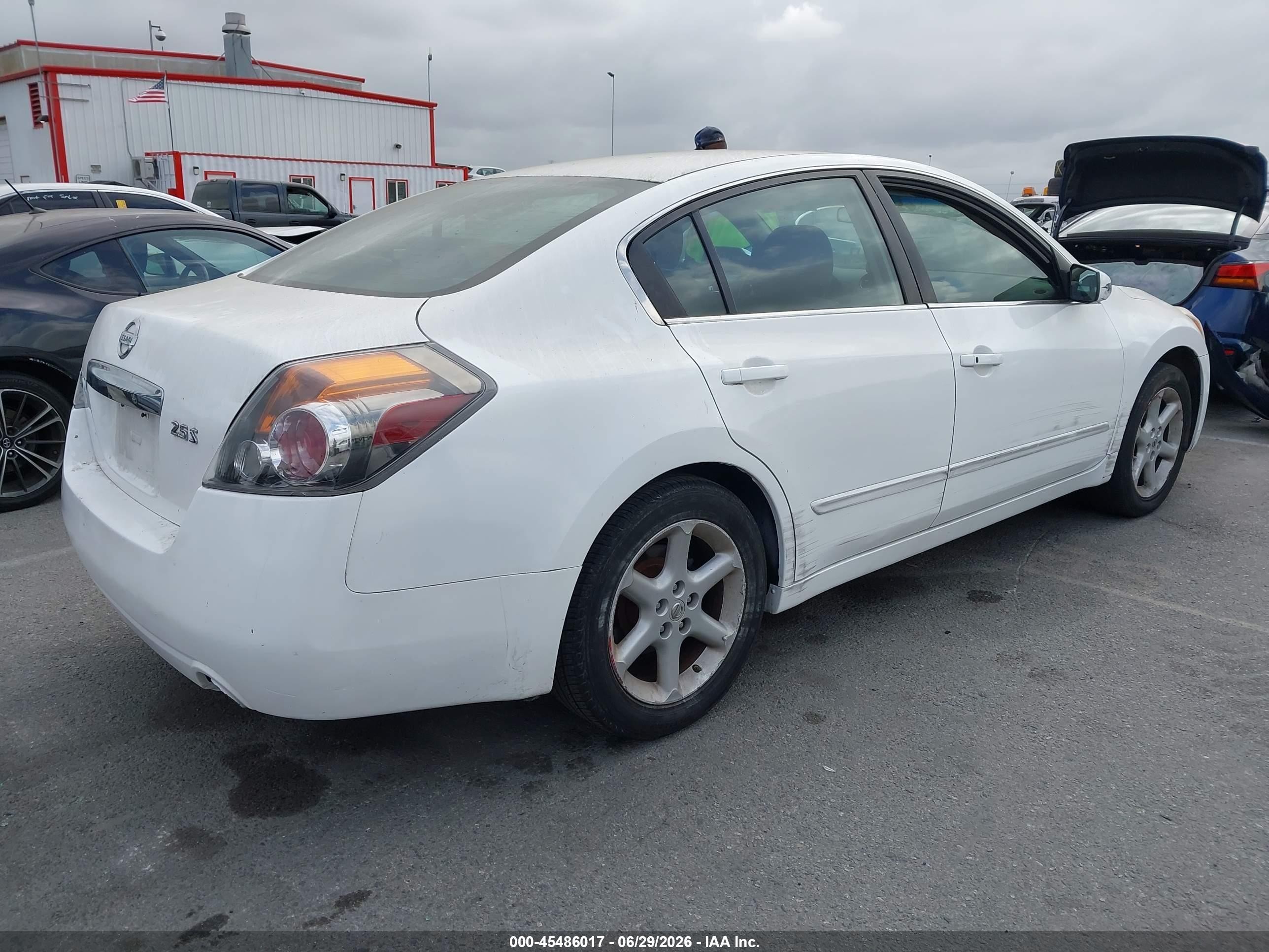 2012 Nissan Altima 2.5 S White vin: 1N4AL2APXCC192507