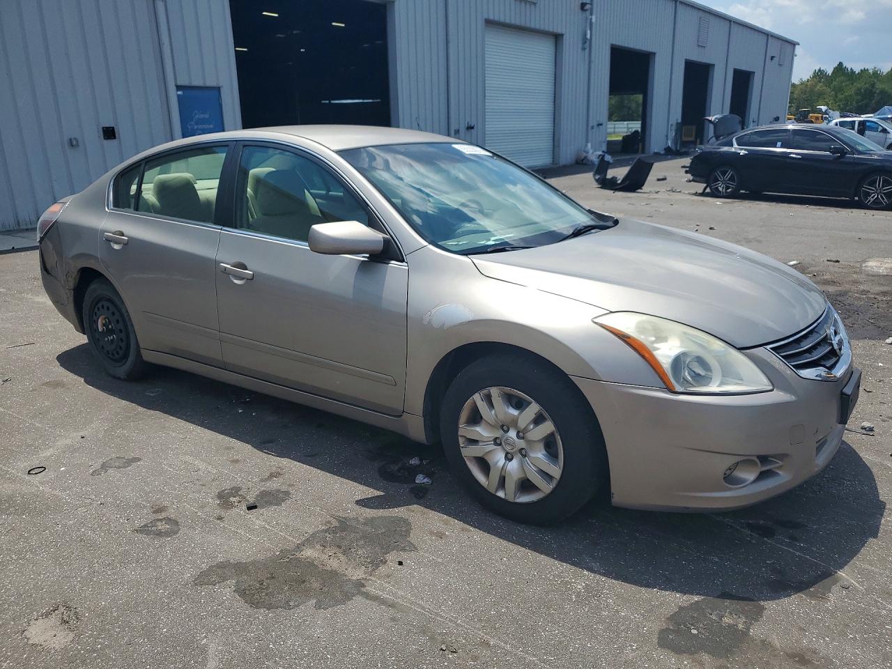 2012 Nissan Altima 2.5 Beige vin: 1N4AL2APXCC229233