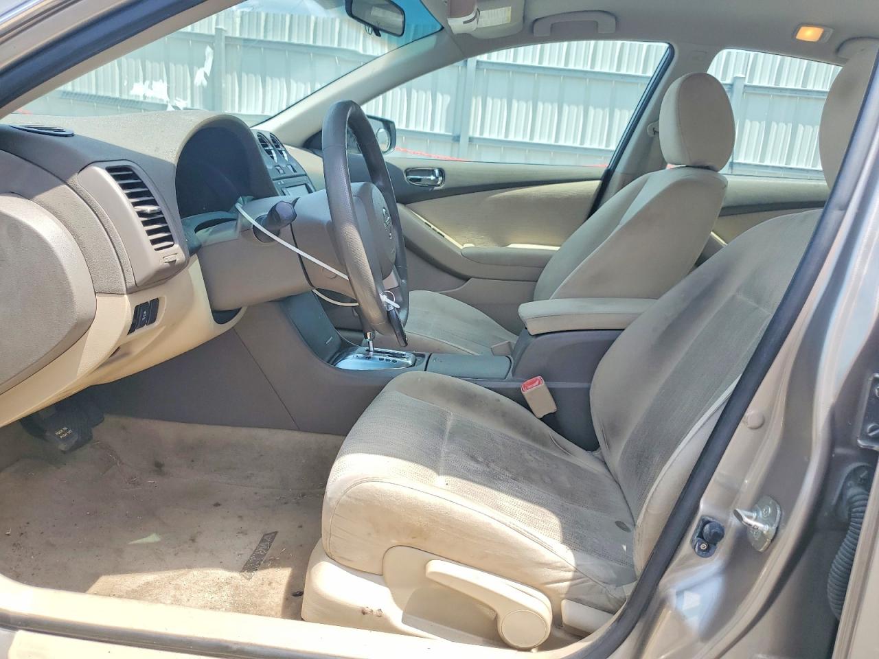2012 Nissan Altima 2.5 Beige vin: 1N4AL2APXCC229233