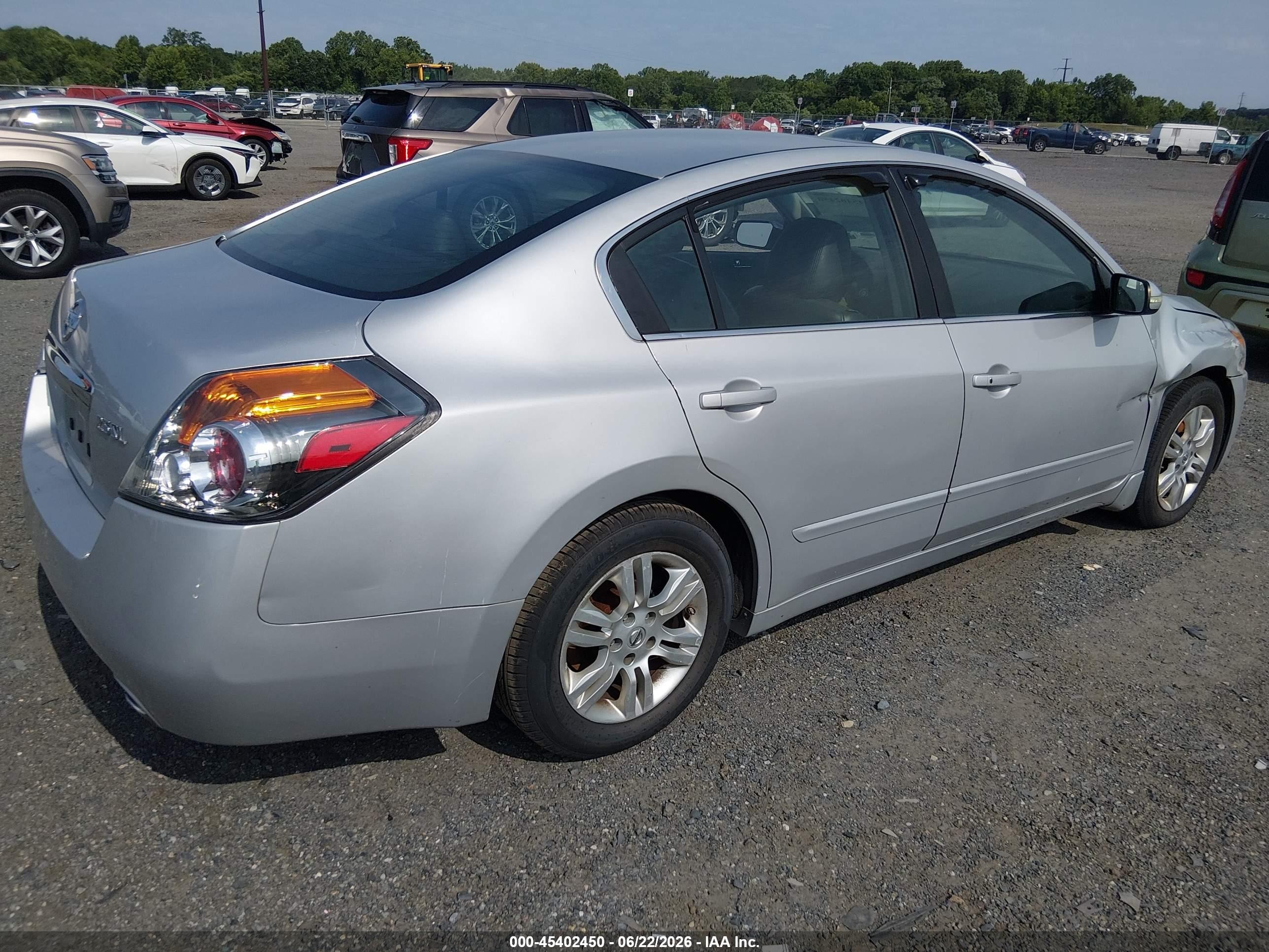 2012 Nissan Altima 2.5 S Silver vin: 1N4AL2APXCC254858