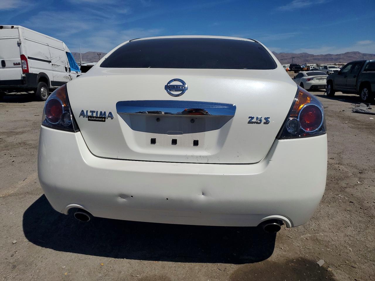 2012 Nissan Altima 2.5 White vin: 1N4AL2APXCN400096