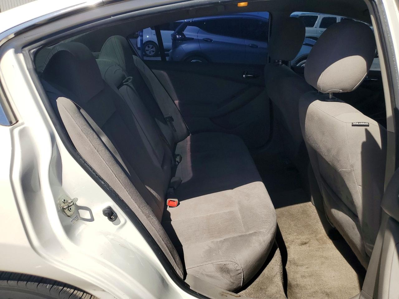 2012 Nissan Altima 2.5 White vin: 1N4AL2APXCN400096
