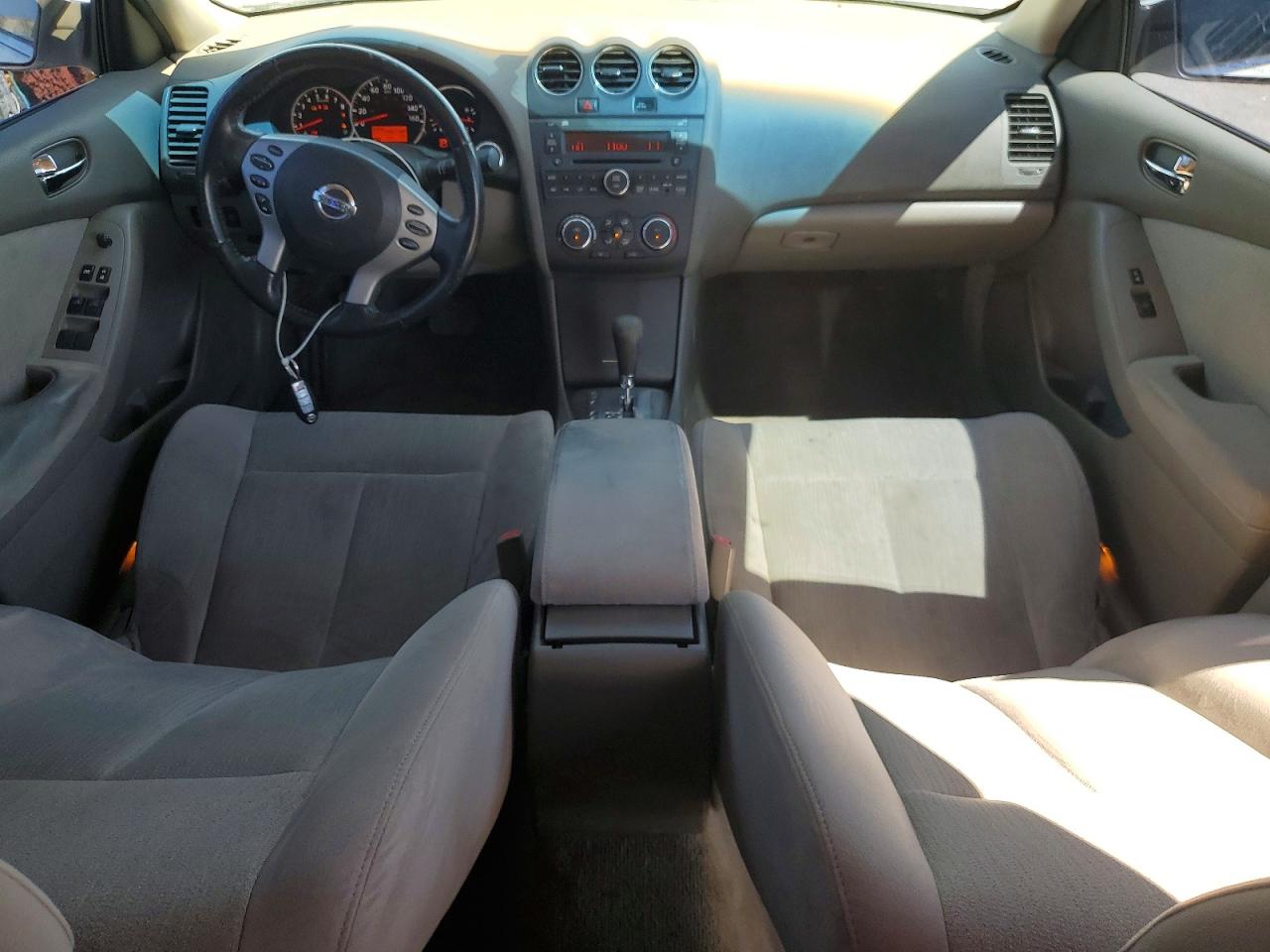 2012 Nissan Altima 2.5 White vin: 1N4AL2APXCN400096