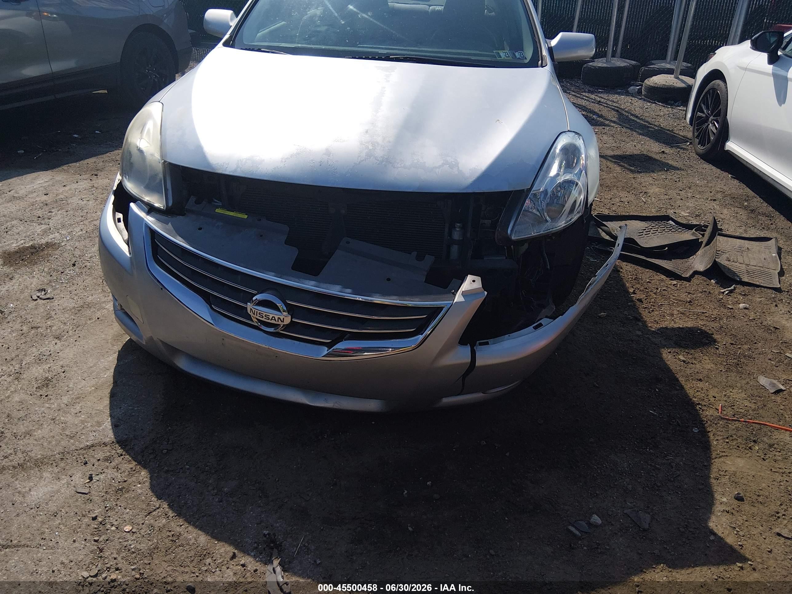 2012 Nissan Altima 2.5 S Silver vin: 1N4AL2APXCN420946
