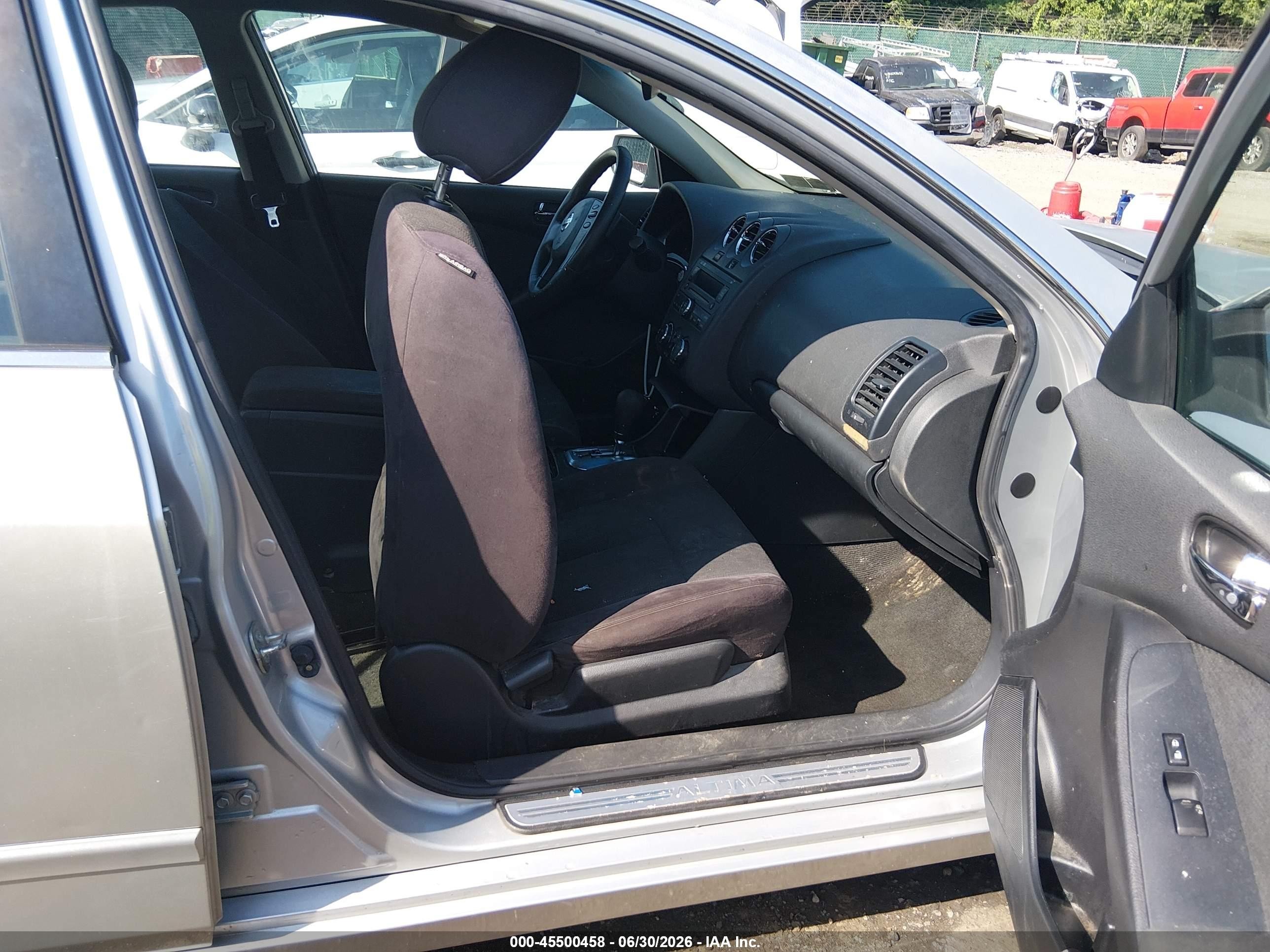 2012 Nissan Altima 2.5 S Silver vin: 1N4AL2APXCN420946