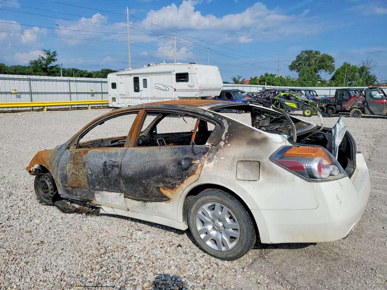 2012 Nissan Altima 2.5 Burn vin: 1N4AL2APXCN448536