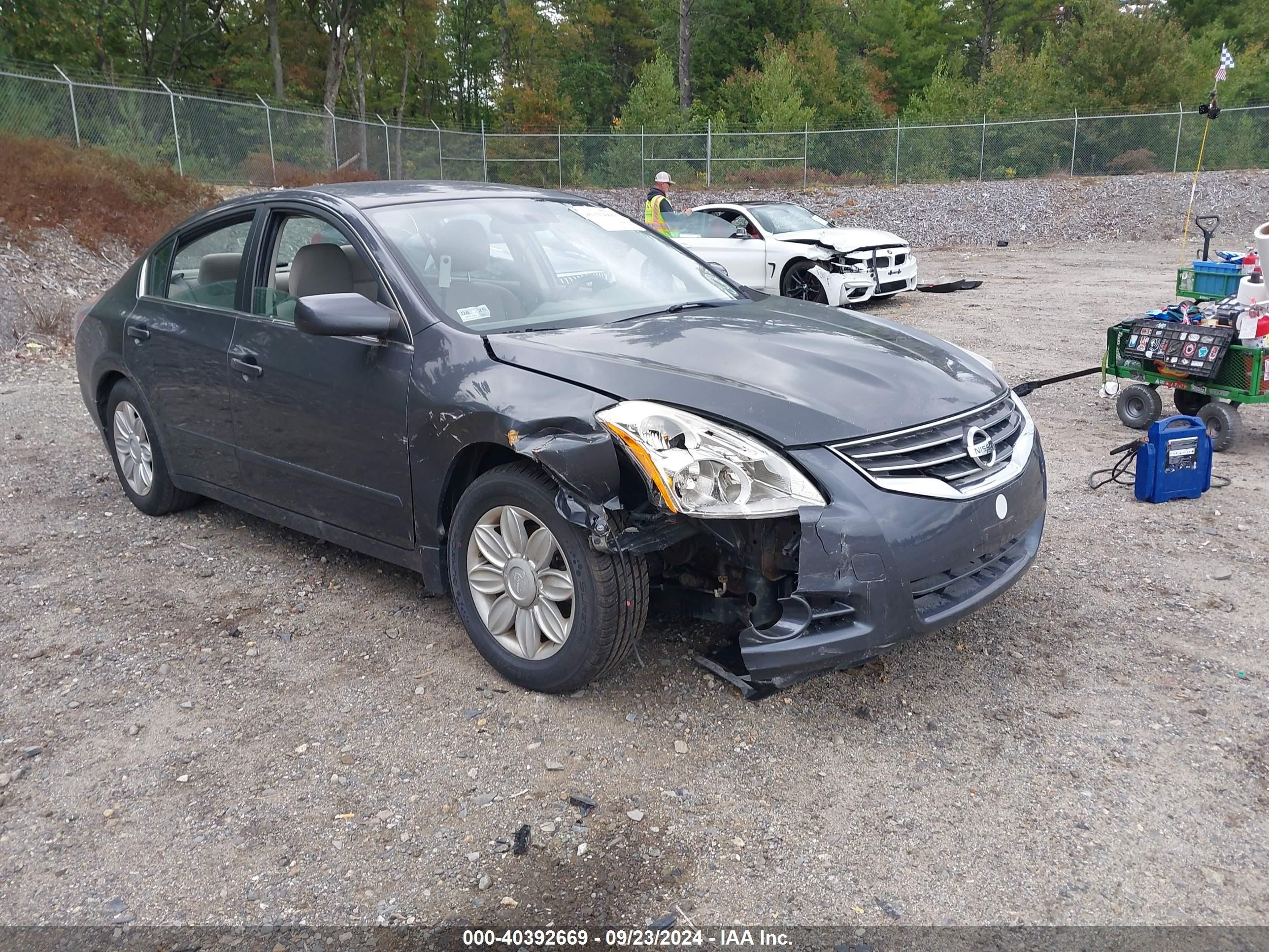 1N4AL2APXCN448584
