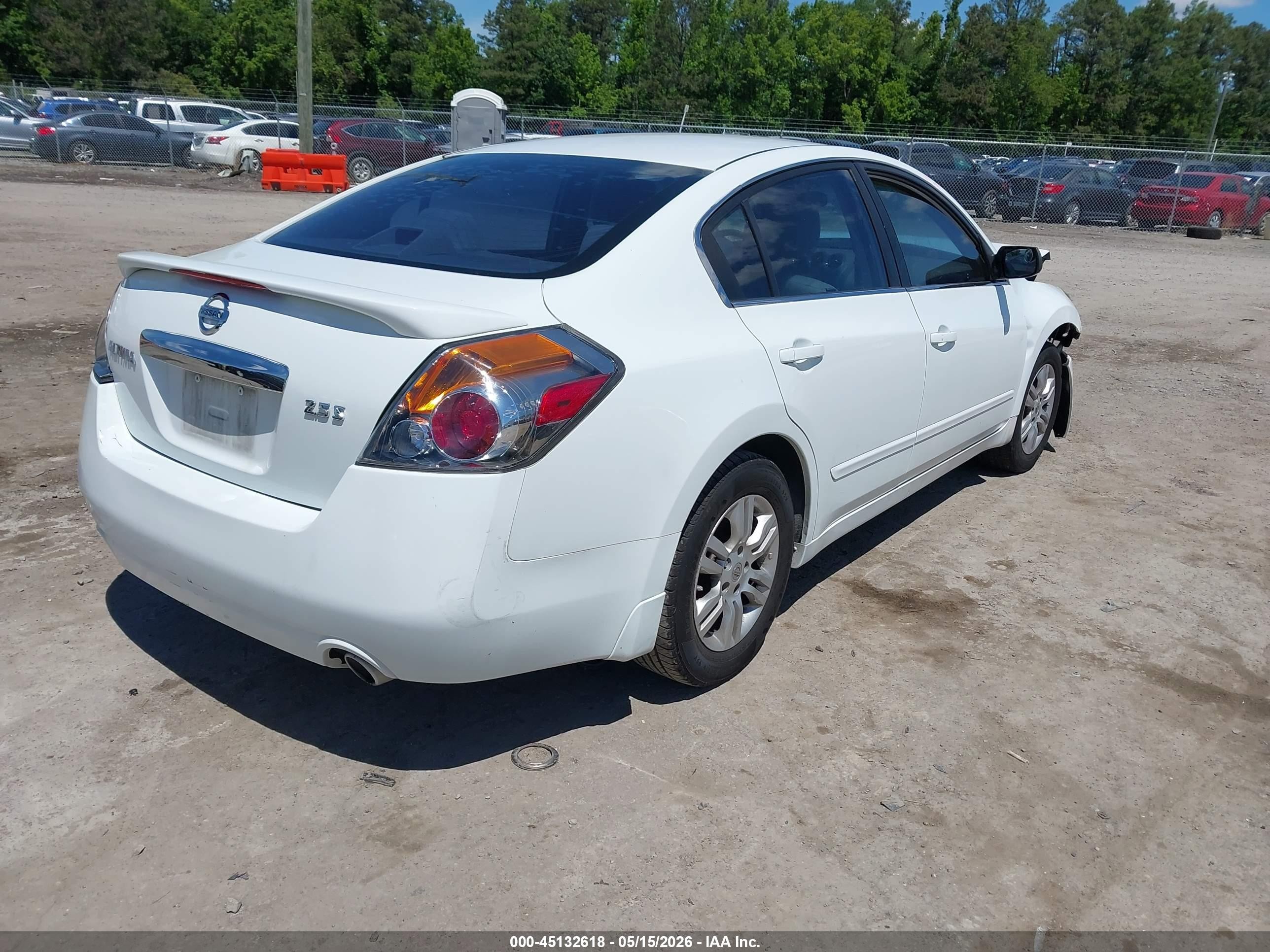 2012 Nissan Altima 2.5 S Белый vin: 1N4AL2APXCN456880