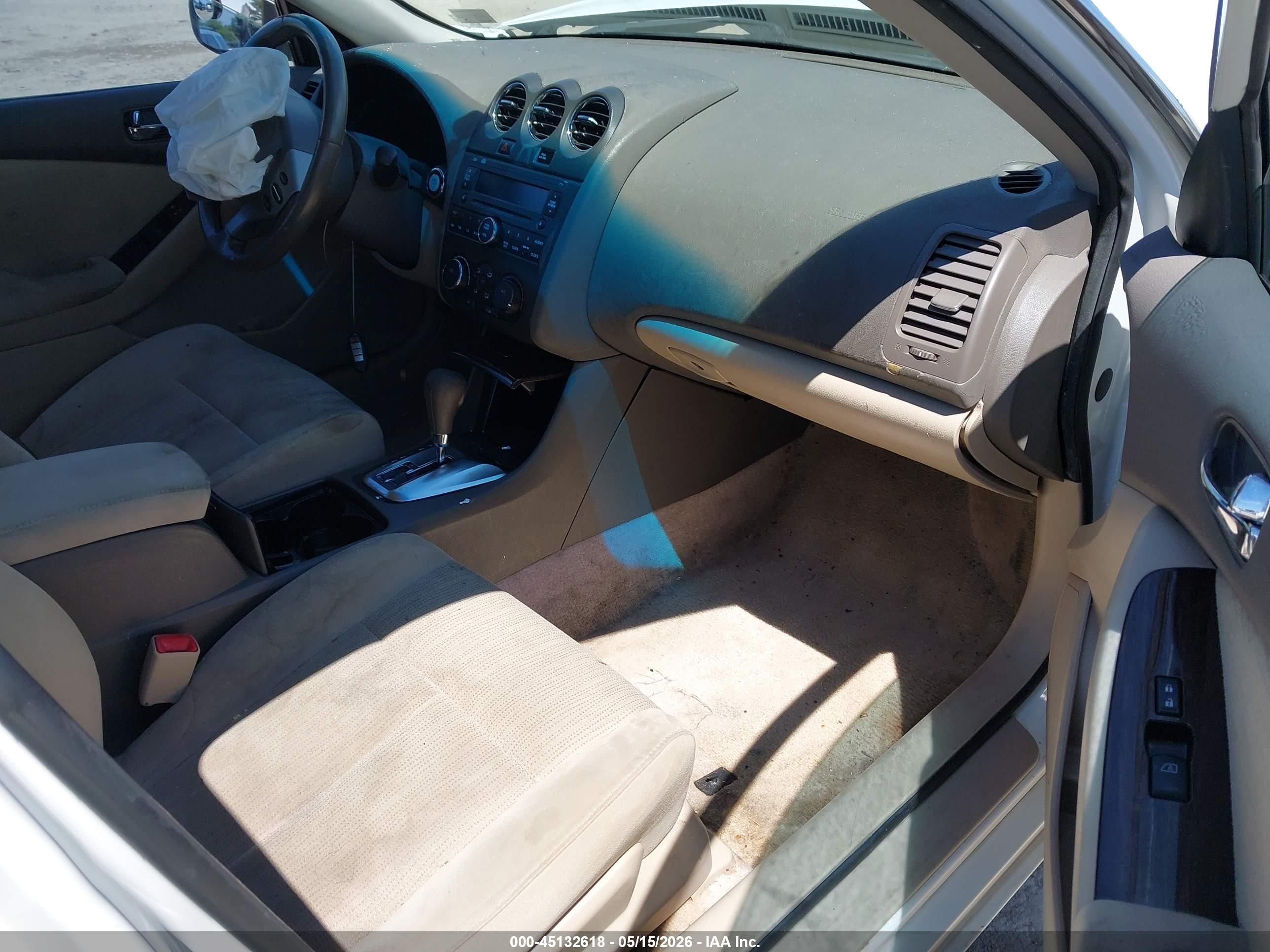 2012 Nissan Altima 2.5 S Белый vin: 1N4AL2APXCN456880