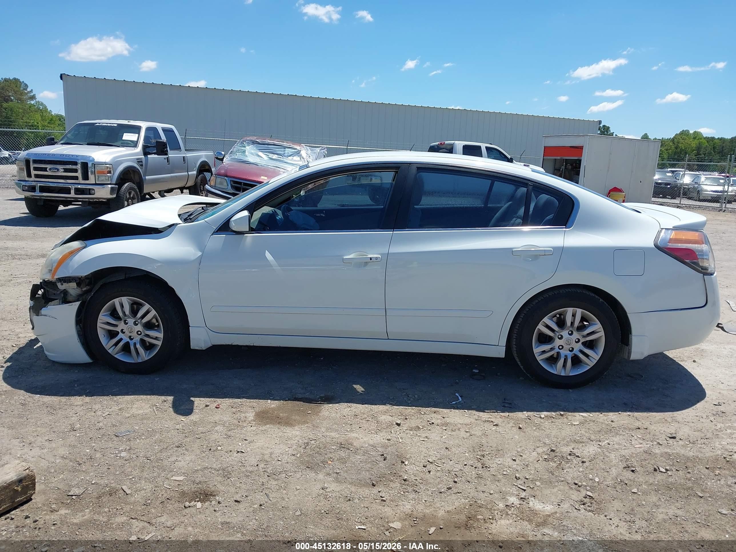 2012 Nissan Altima 2.5 S Белый vin: 1N4AL2APXCN456880