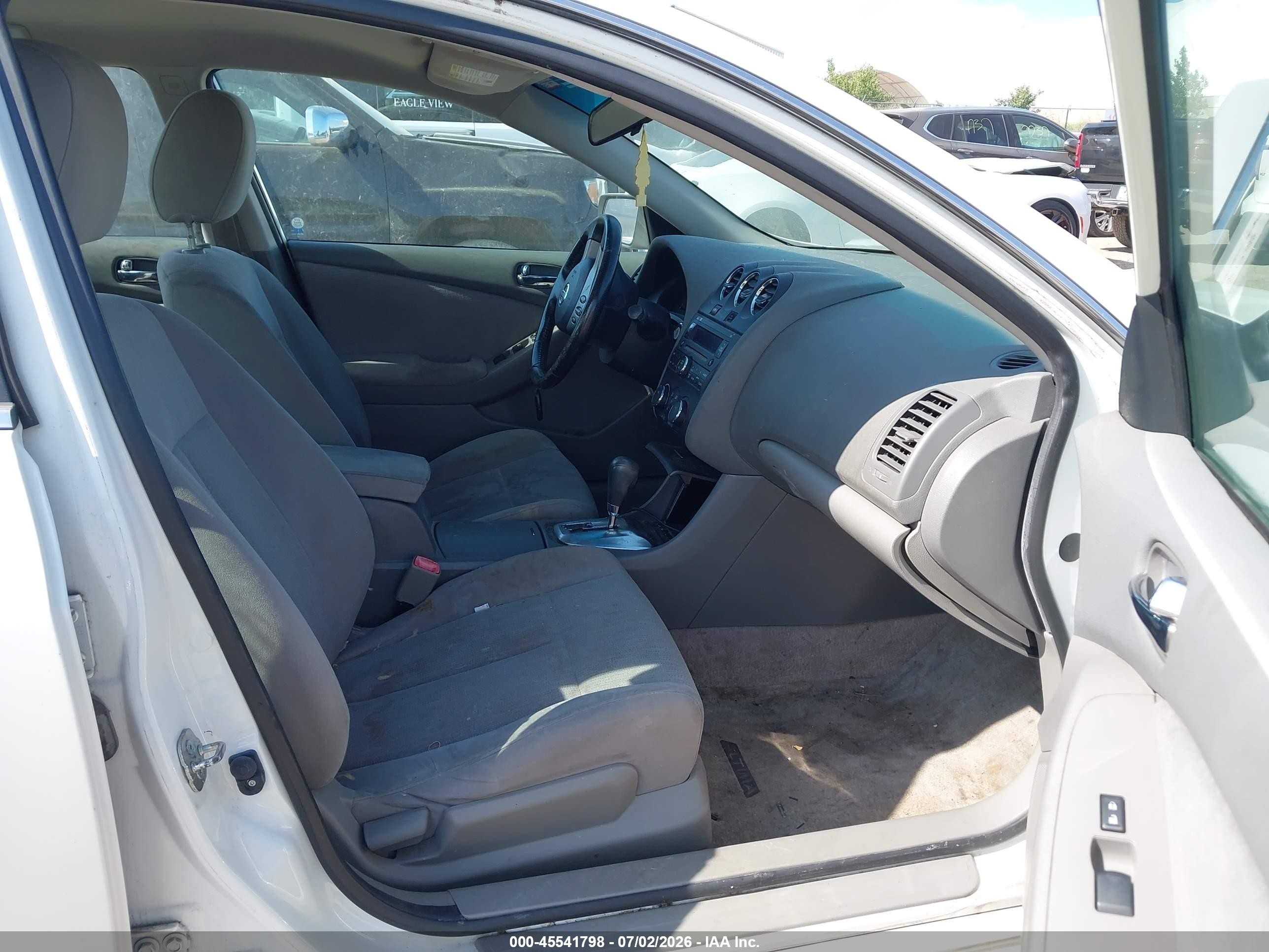 2012 Nissan Altima 2.5 S White vin: 1N4AL2APXCN473680