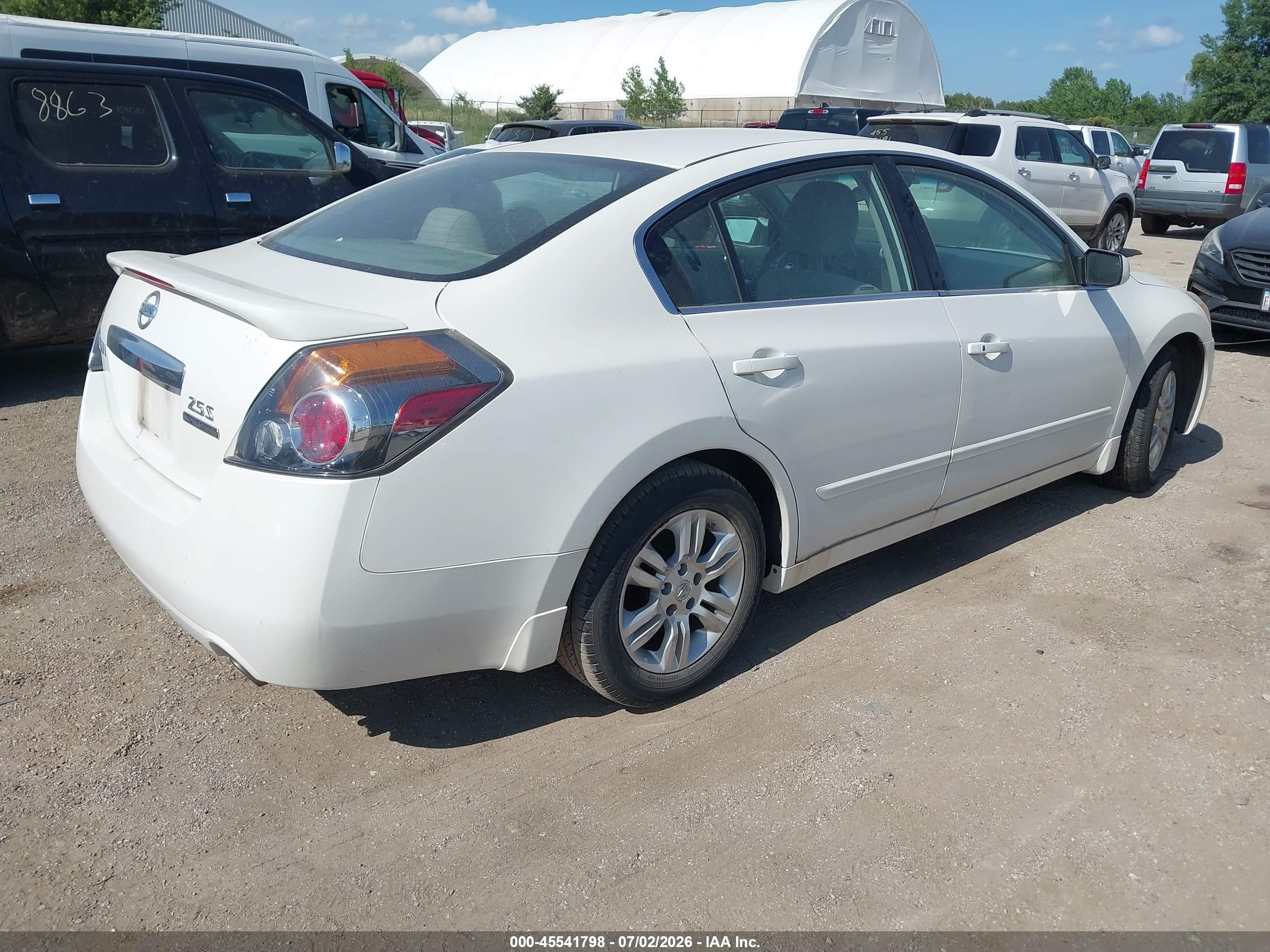 2012 Nissan Altima 2.5 S White vin: 1N4AL2APXCN473680