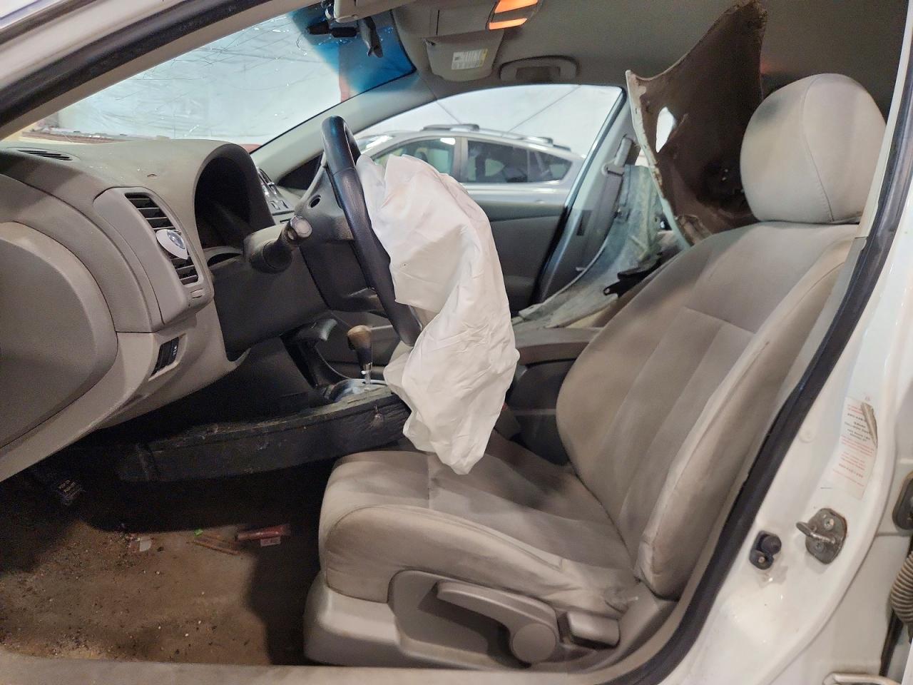 2012 Nissan Altima 2.5 White vin: 1N4AL2APXCN500151