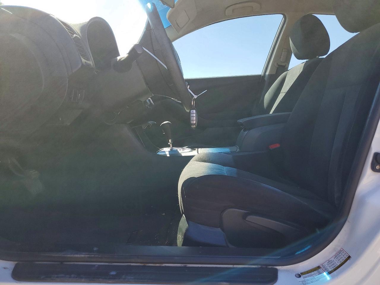 2012 Nissan Altima 2.5 Белый vin: 1N4AL2APXCN501042