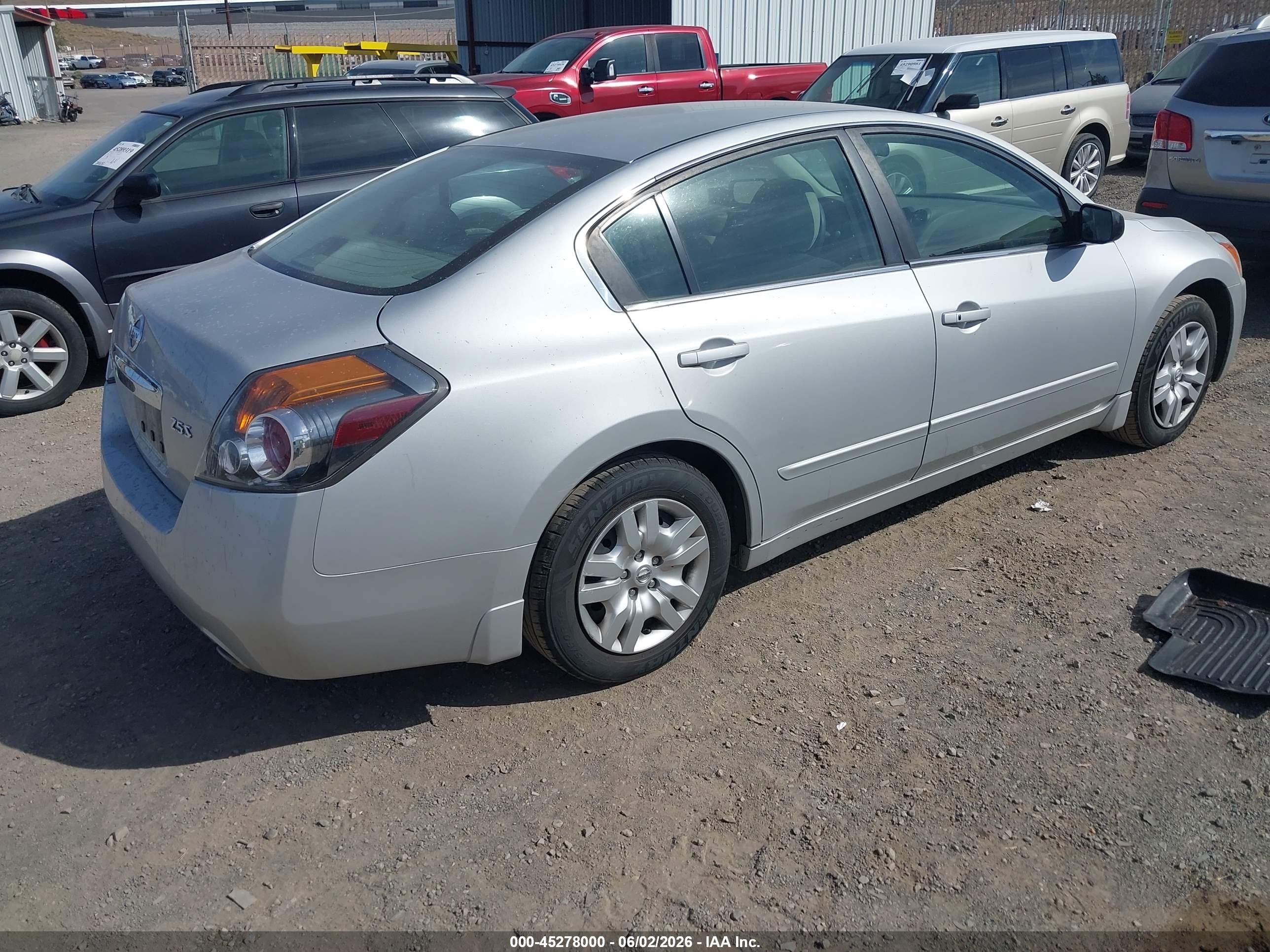 2012 Nissan Altima 2.5 S Silver vin: 1N4AL2APXCN511327