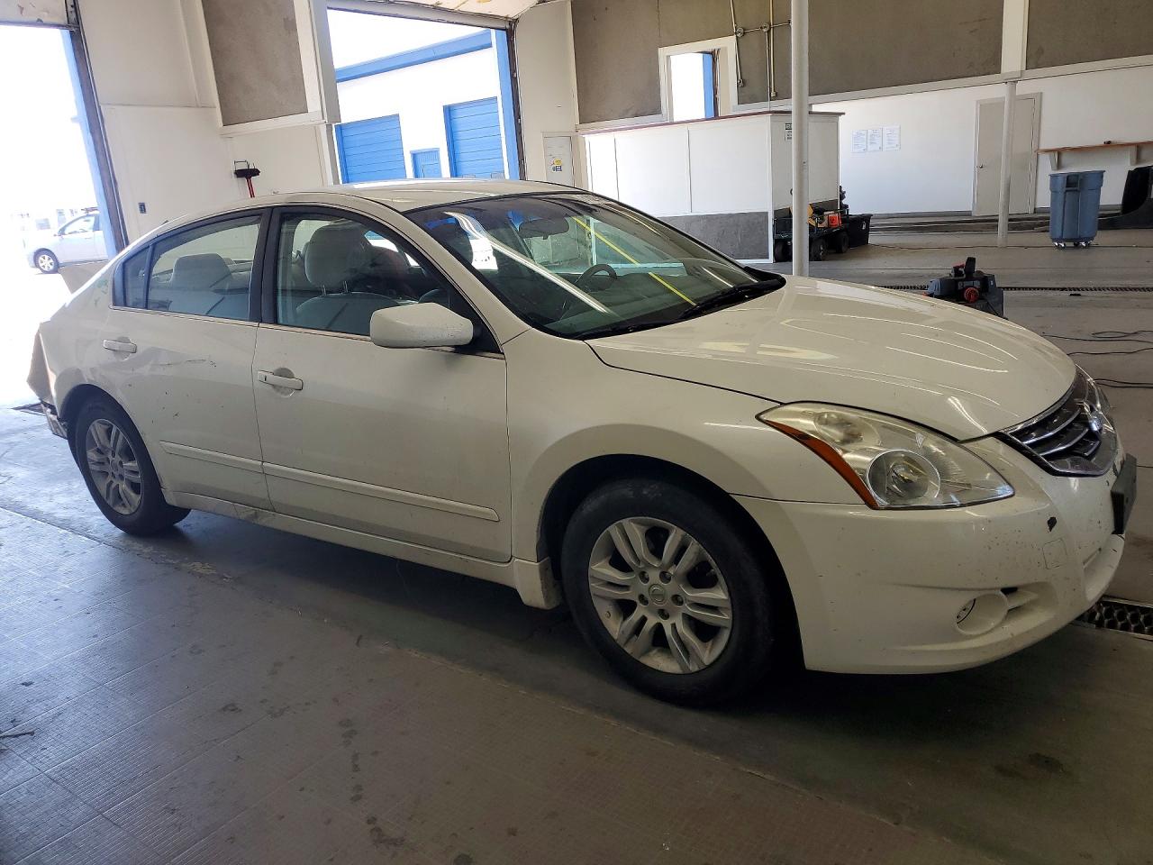 2012 Nissan Altima 2.5 Белый vin: 1N4AL2APXCN512560