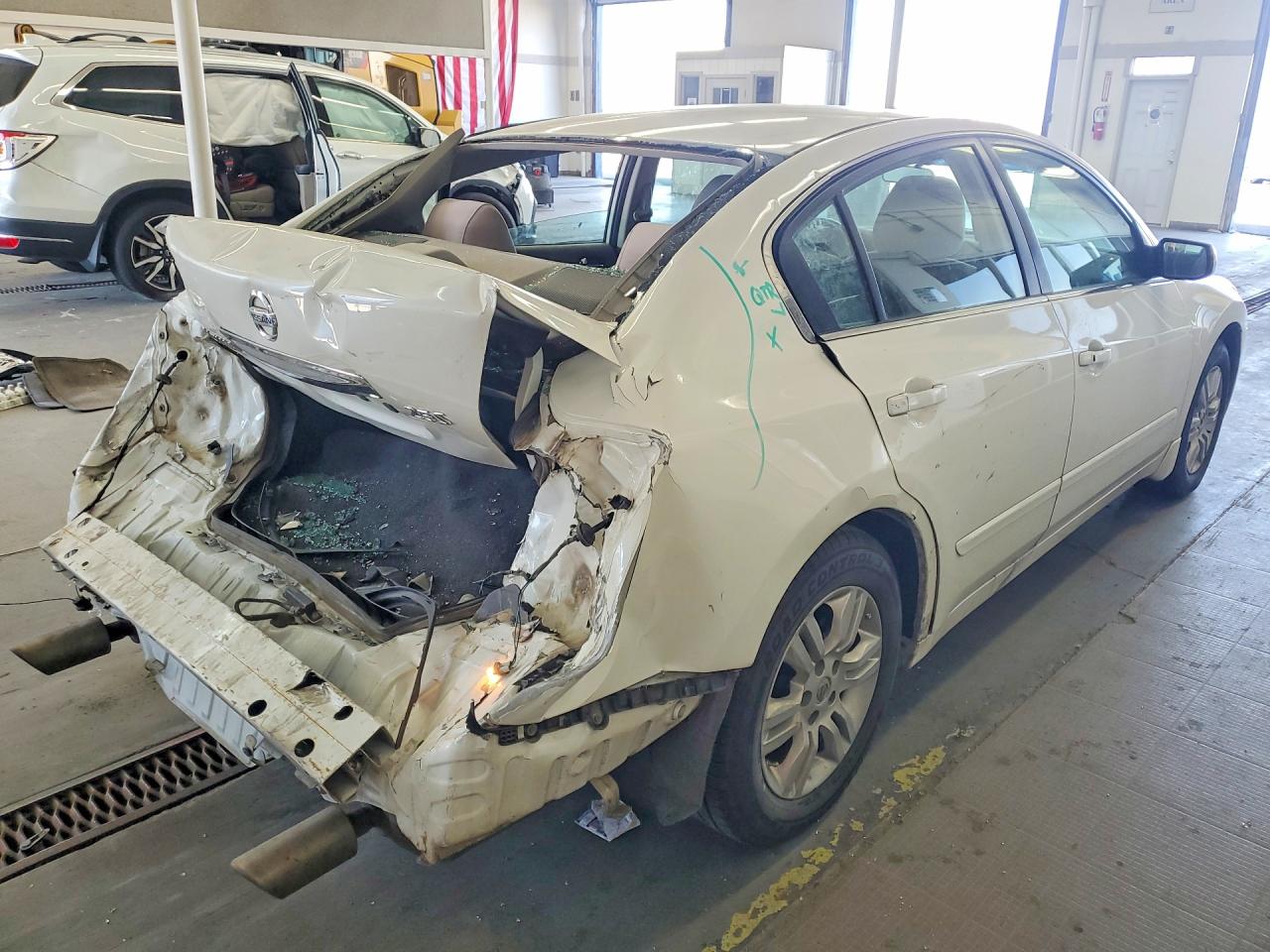 2012 Nissan Altima 2.5 Белый vin: 1N4AL2APXCN512560