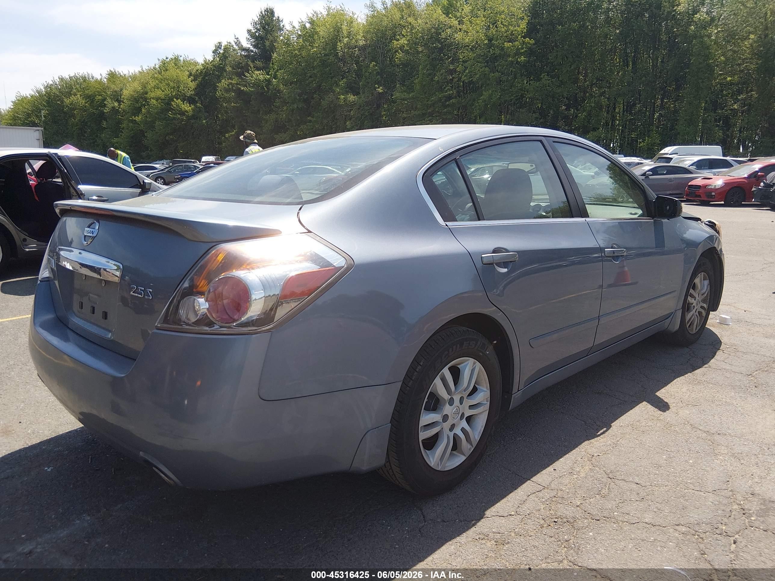 2012 Nissan Altima 2.5 S Gray vin: 1N4AL2APXCN536728