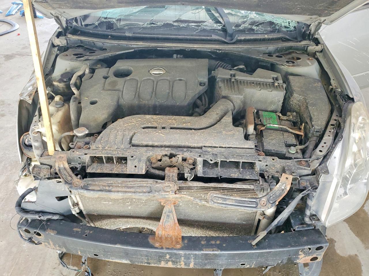 2012 Nissan Altima 2.5 Silver vin: 1N4AL2APXCN540617