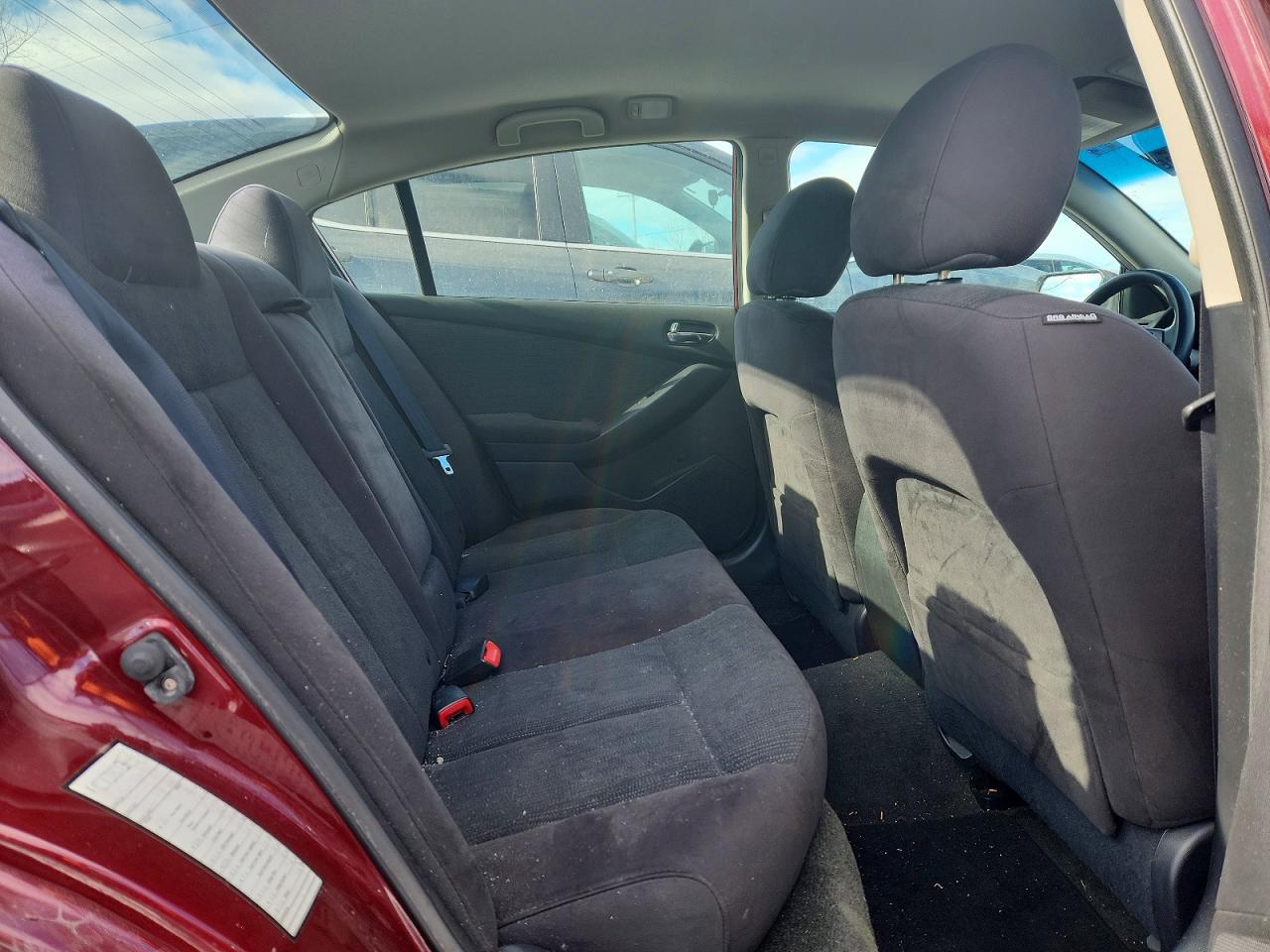 2012 Nissan Altima Base Maroon vin: 1N4AL2APXCN546191