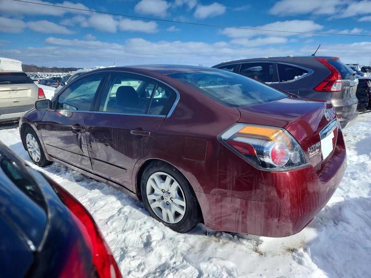 2012 Nissan Altima Base Maroon vin: 1N4AL2APXCN546191