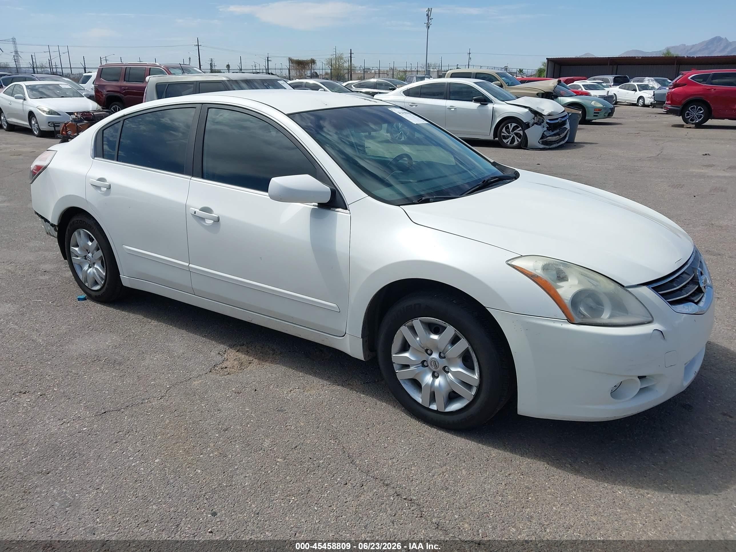 2012 Nissan Altima 2.5 S White vin: 1N4AL2APXCN546806